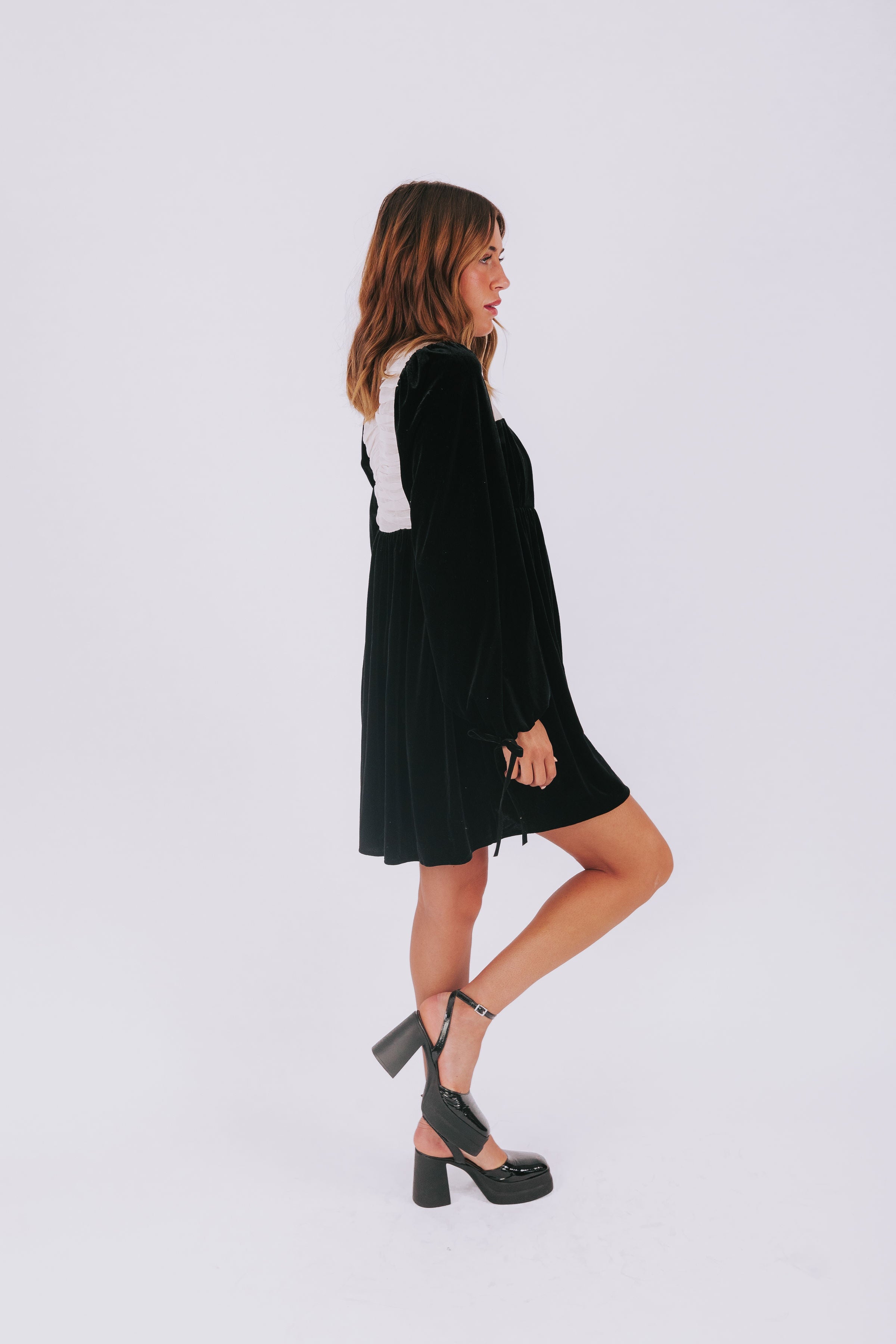 EXCLUSIVE - Enchanted Night Dress 2XL / Black EXCLUSIVE - Enchanted Night Dress 2XL / Black