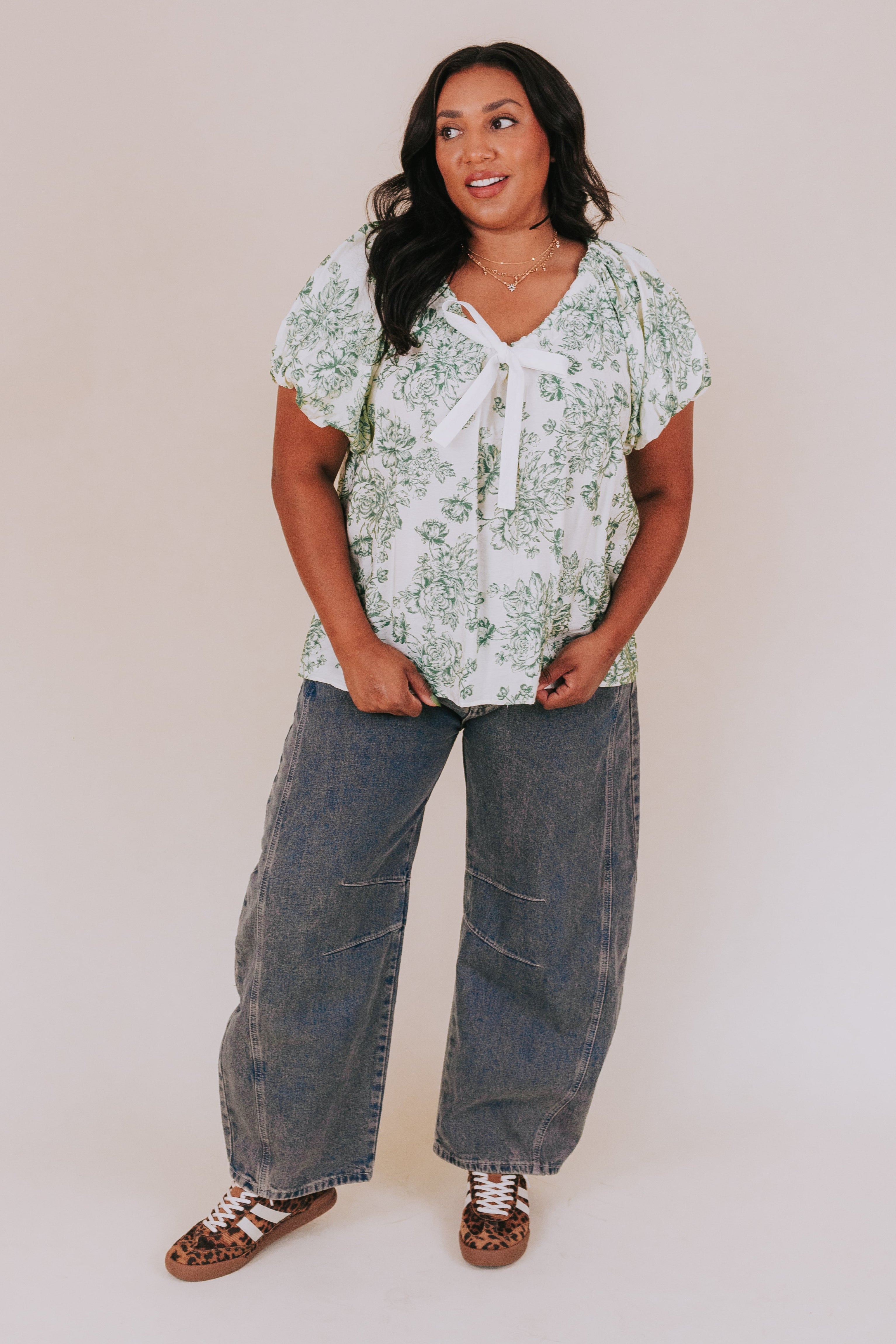 PLUS SIZE - Happy Today Top