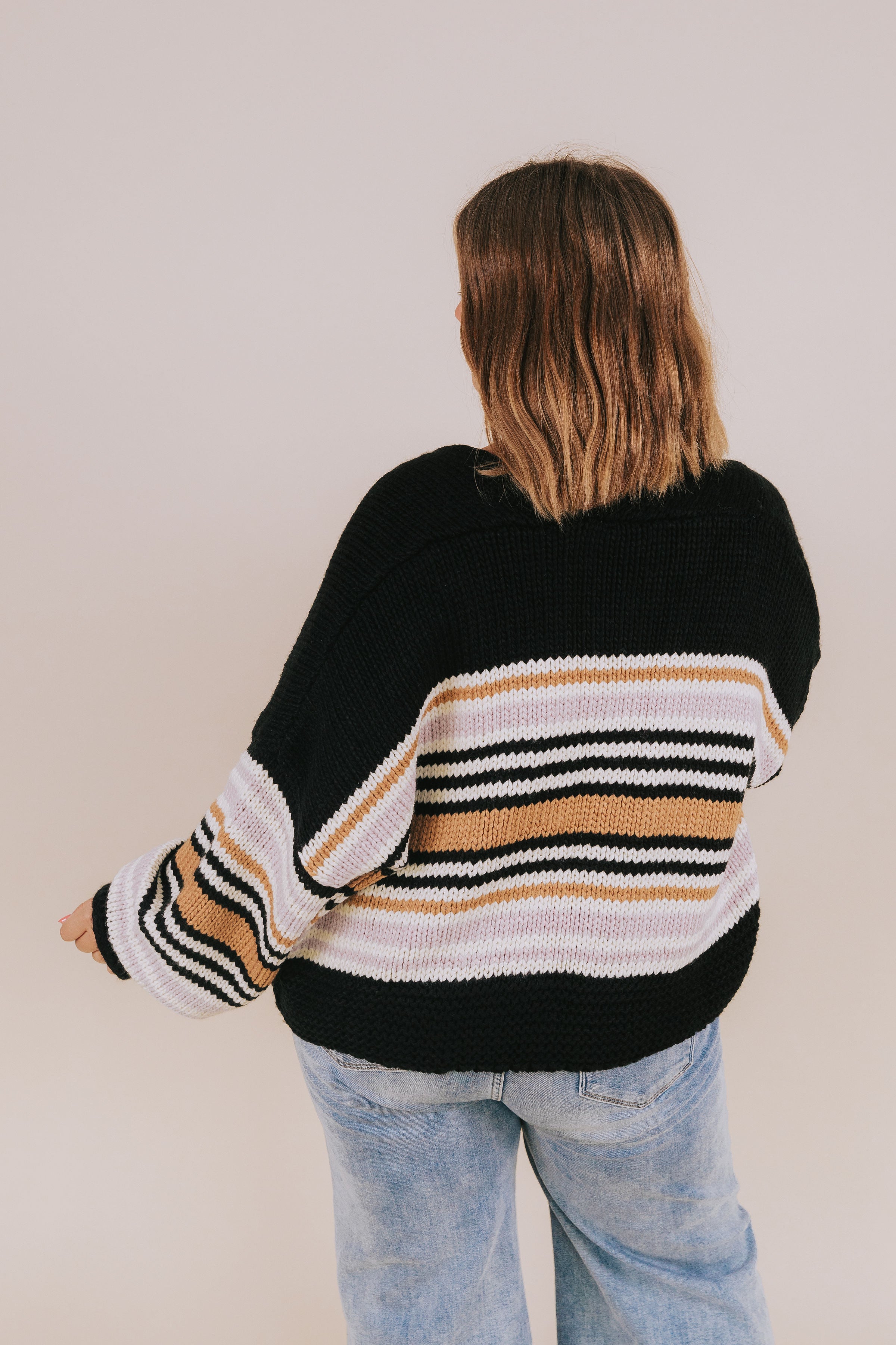 PLUS SIZE - Two Faced Cardigan