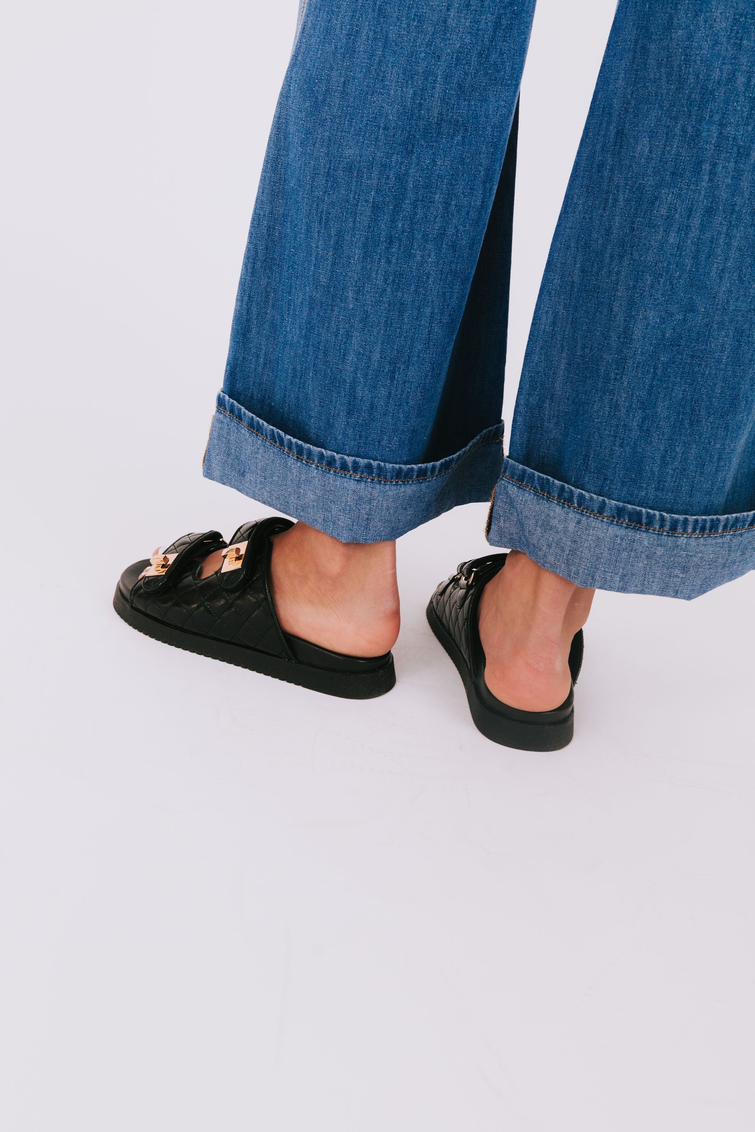STEVE MADDEN - Schmona Sandals