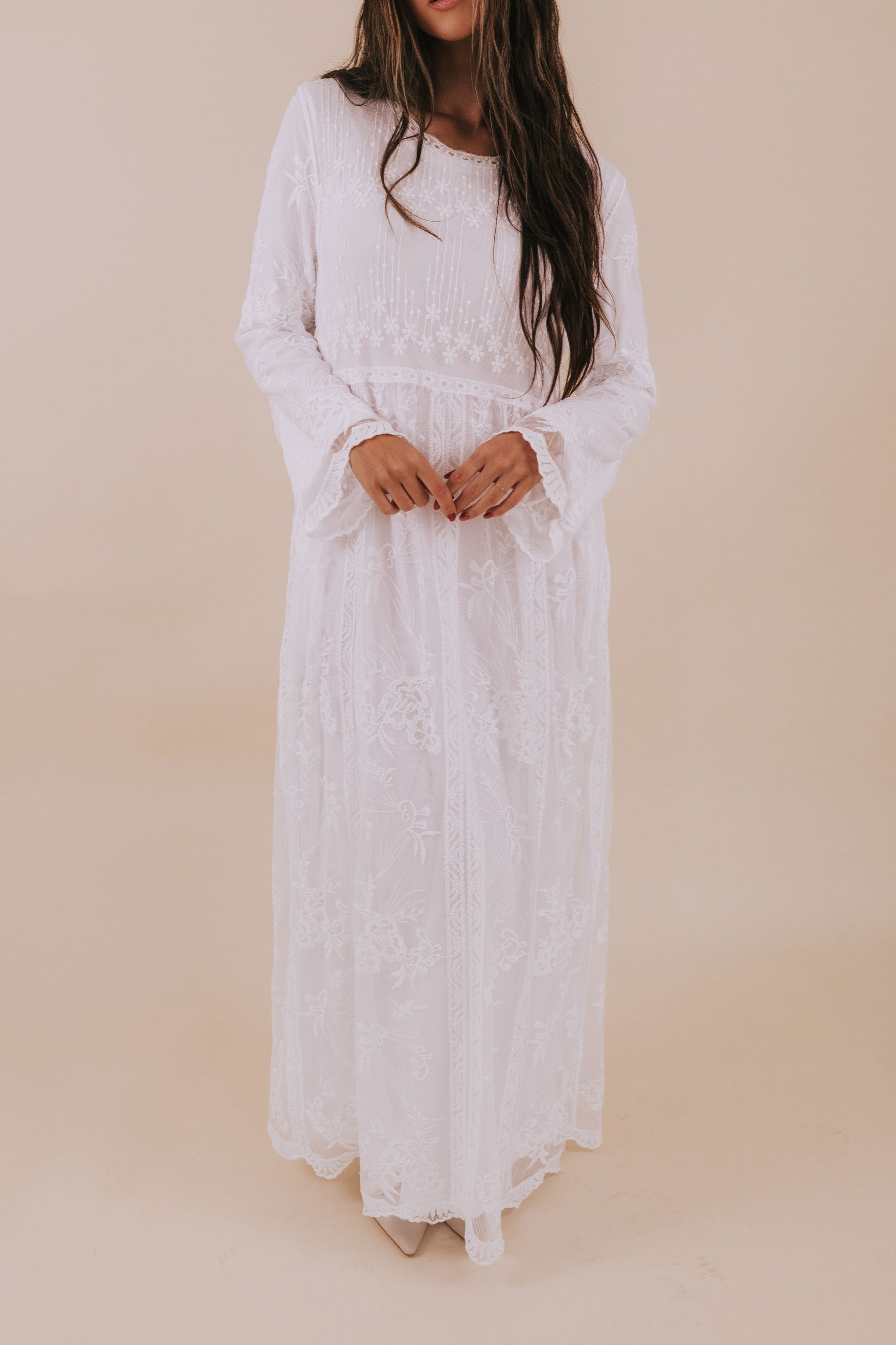 The White: Holly