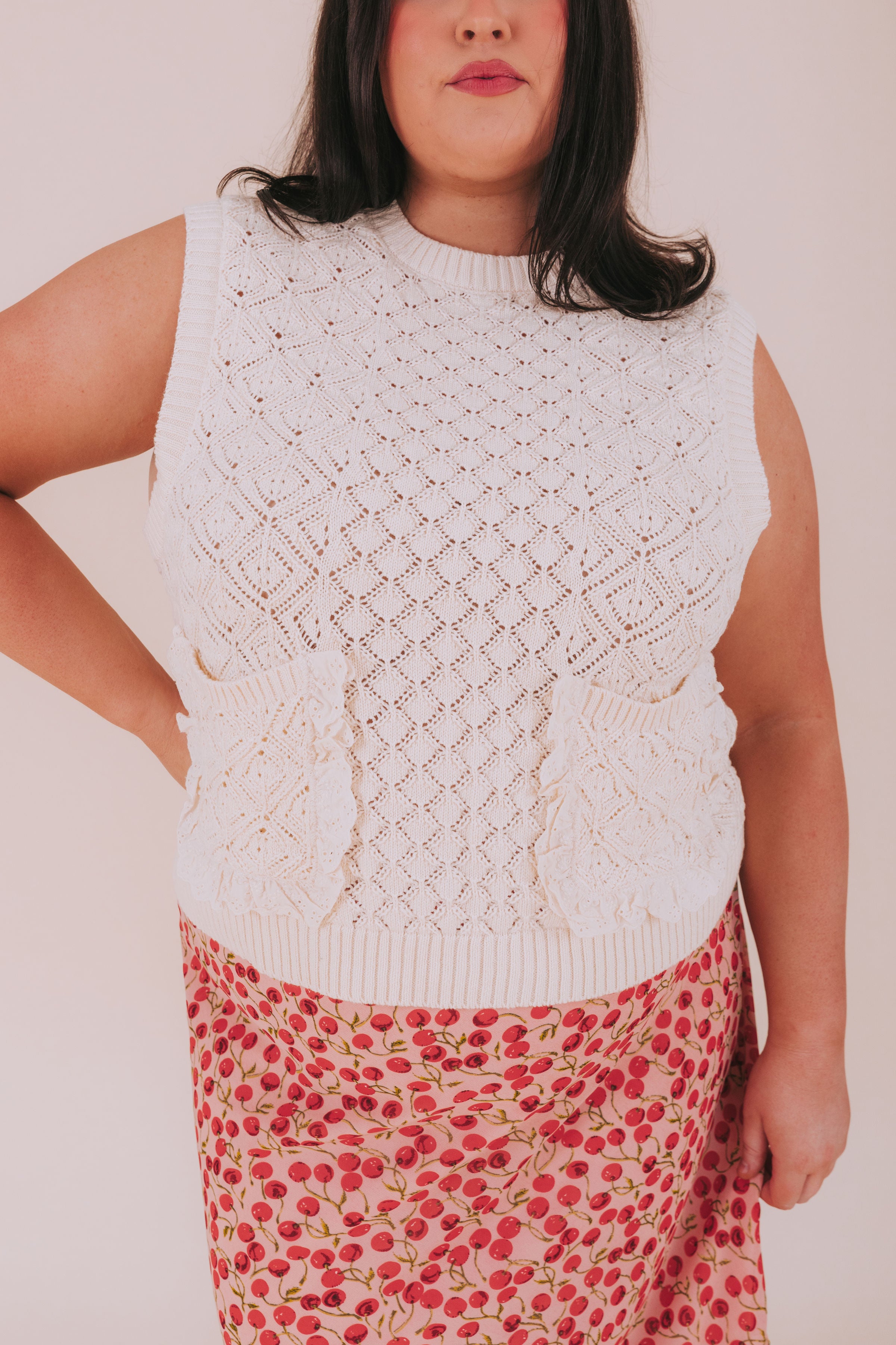 PLUS SIZE - Little Bit Closer Top