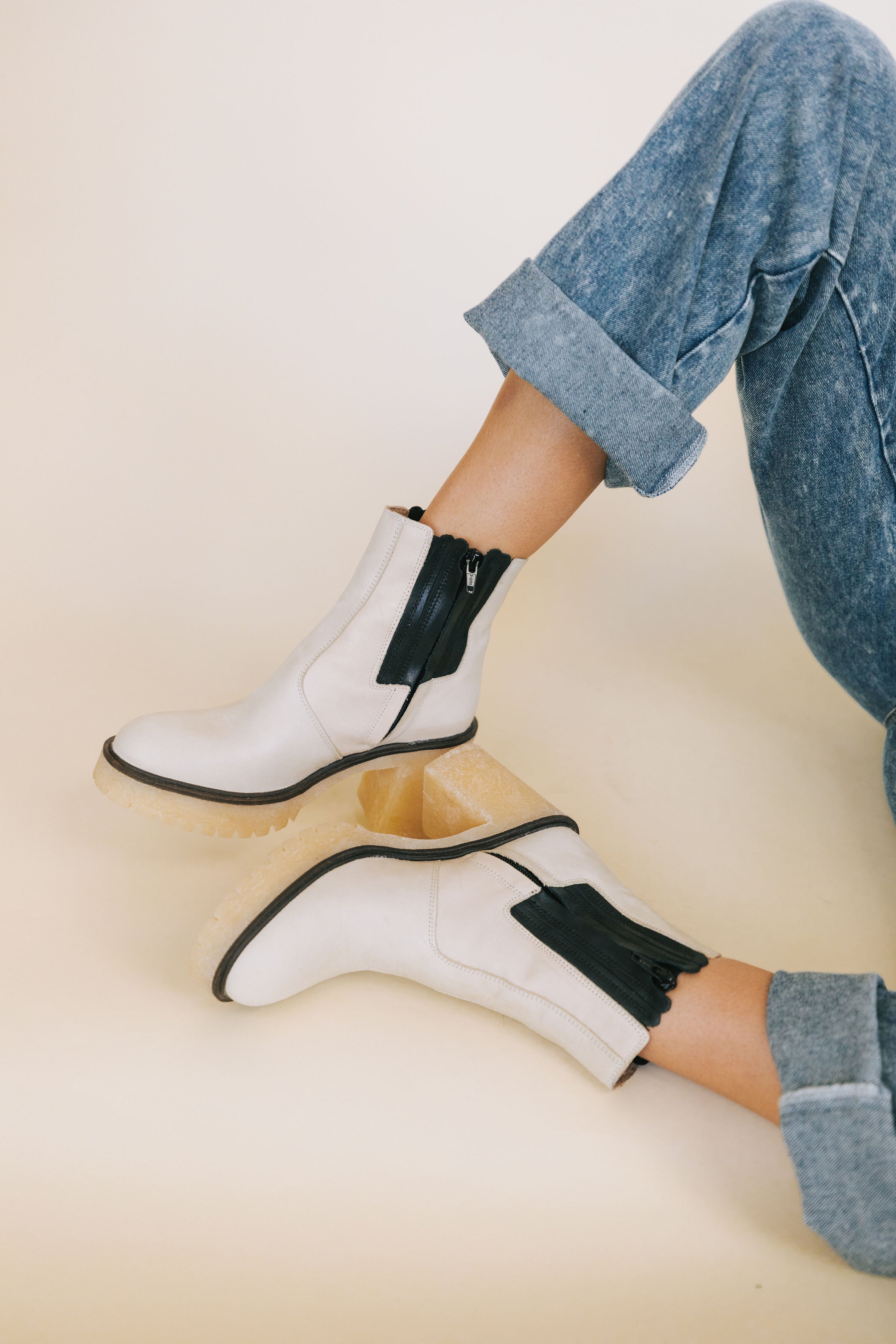 FREE PEOPLE - James Chelsea Boots