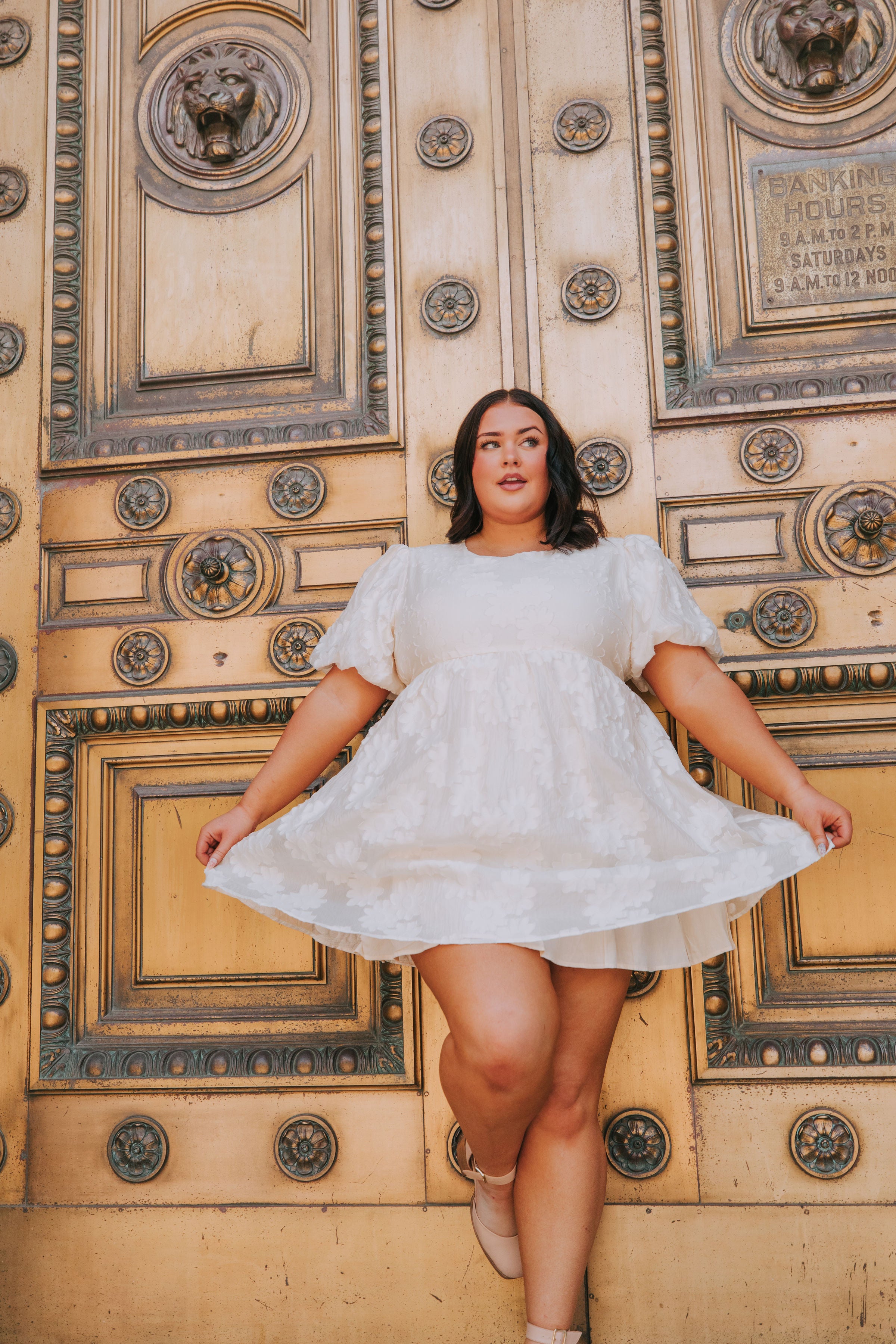 PLUS SIZE - Creating Memories Dress