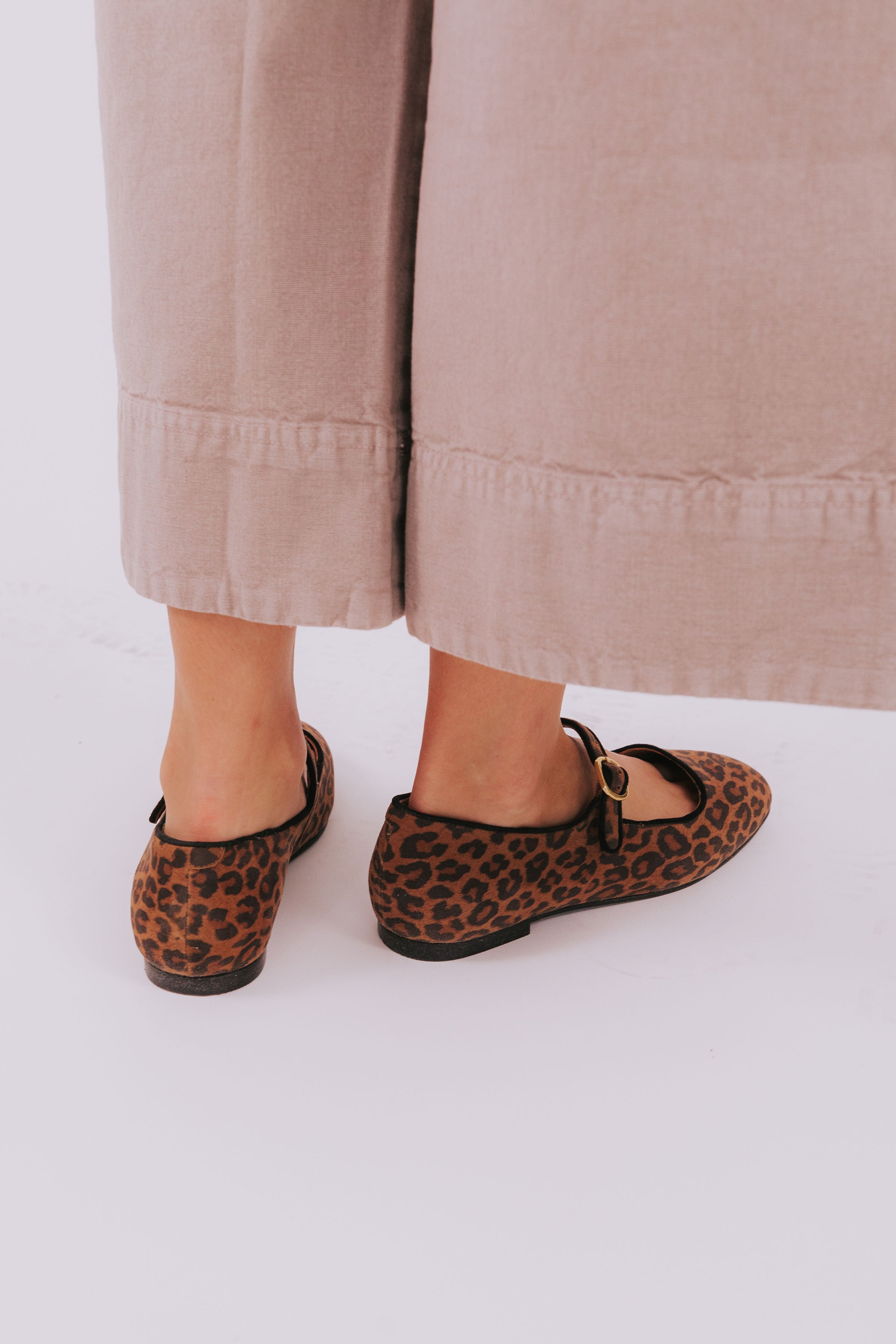 OLB-229_18308380-562e-48a0-