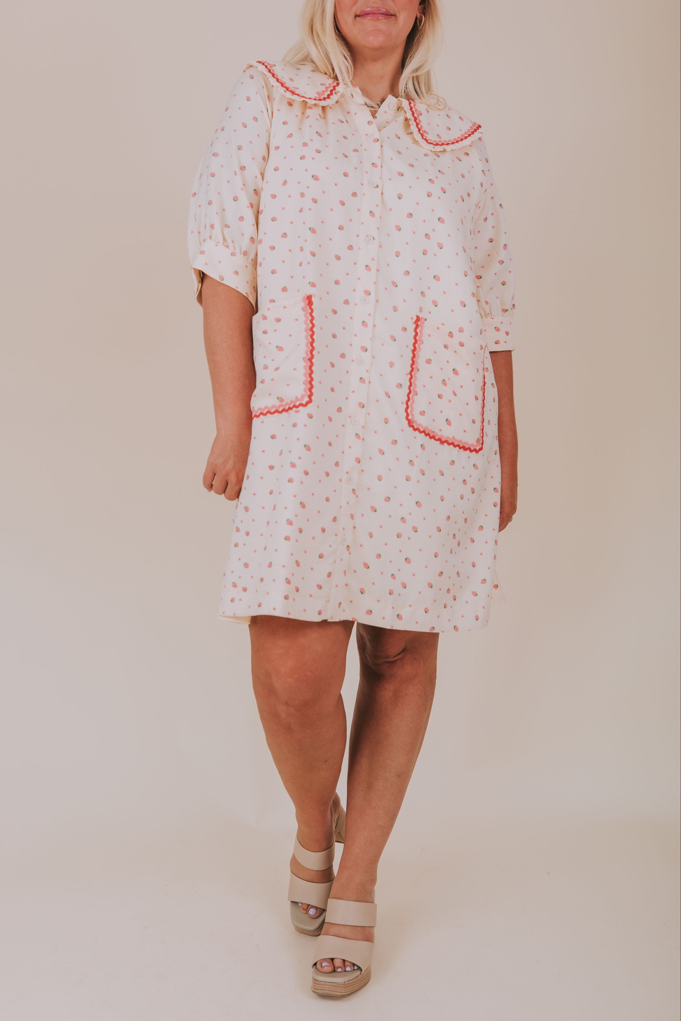 PLUS SIZE - Fresh Strawberries Dress
