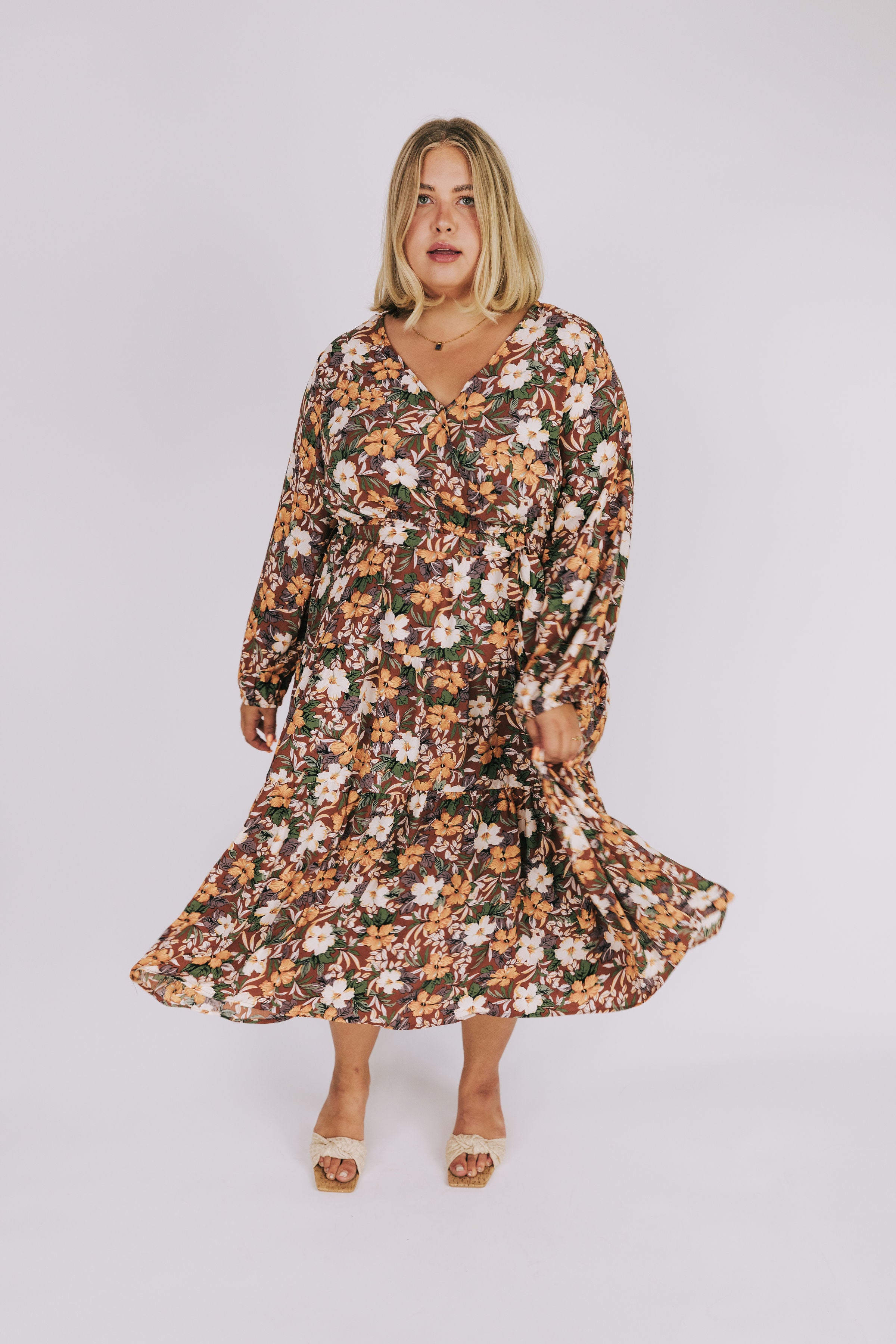 PLUS SIZE - New Cities Dress