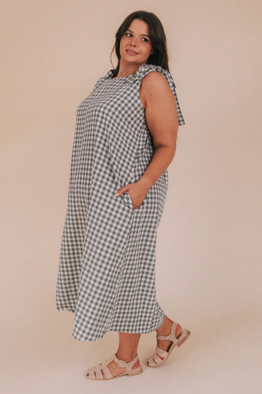 PLUS SIZE - Love Somebody Dress