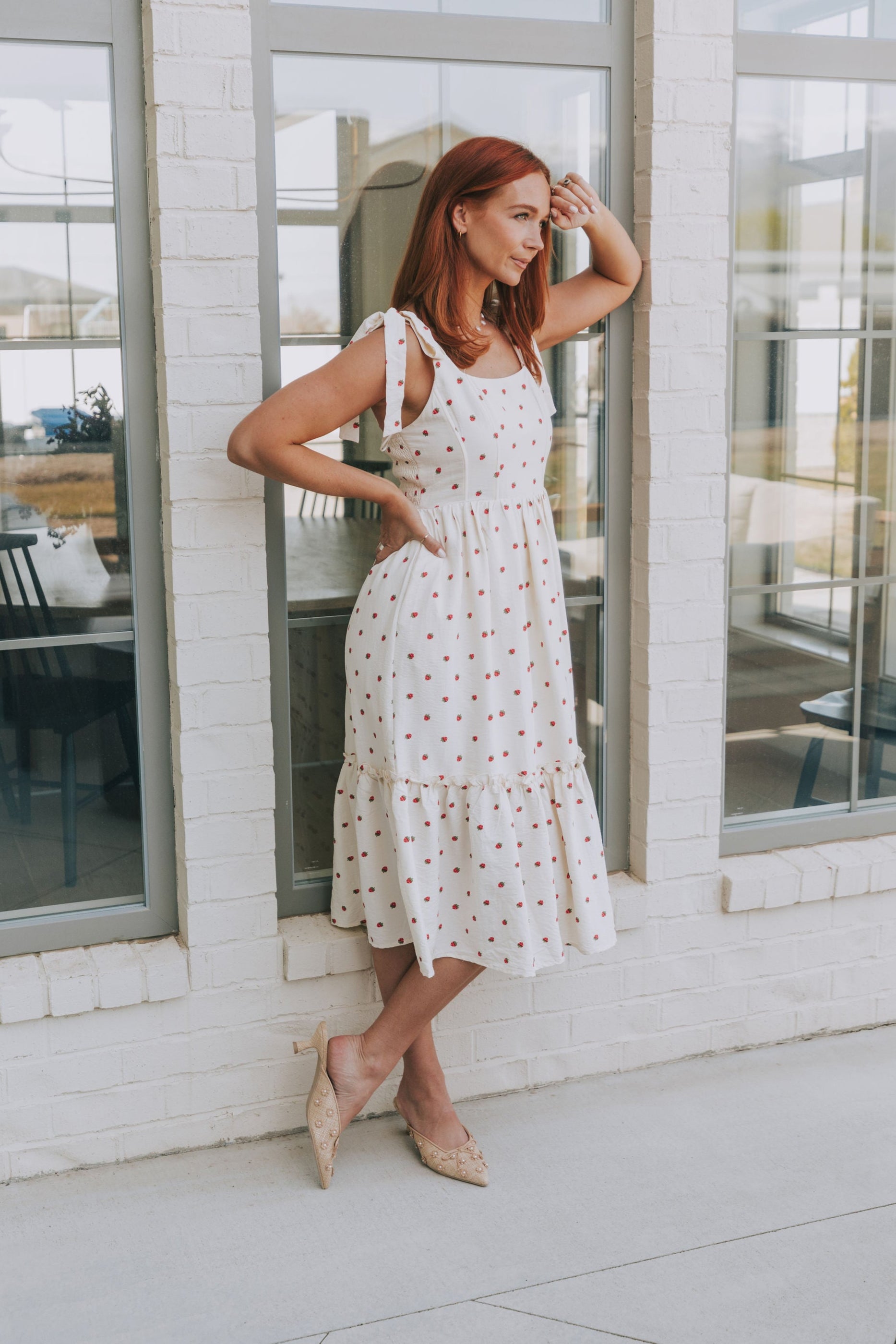 ★CERRIC★SUNKISSED FLARED DRESS★637★Ivory★韓国★大人気★ Crushed Silk Knit - Center Slit Maxi Dress - Dreamy Floral