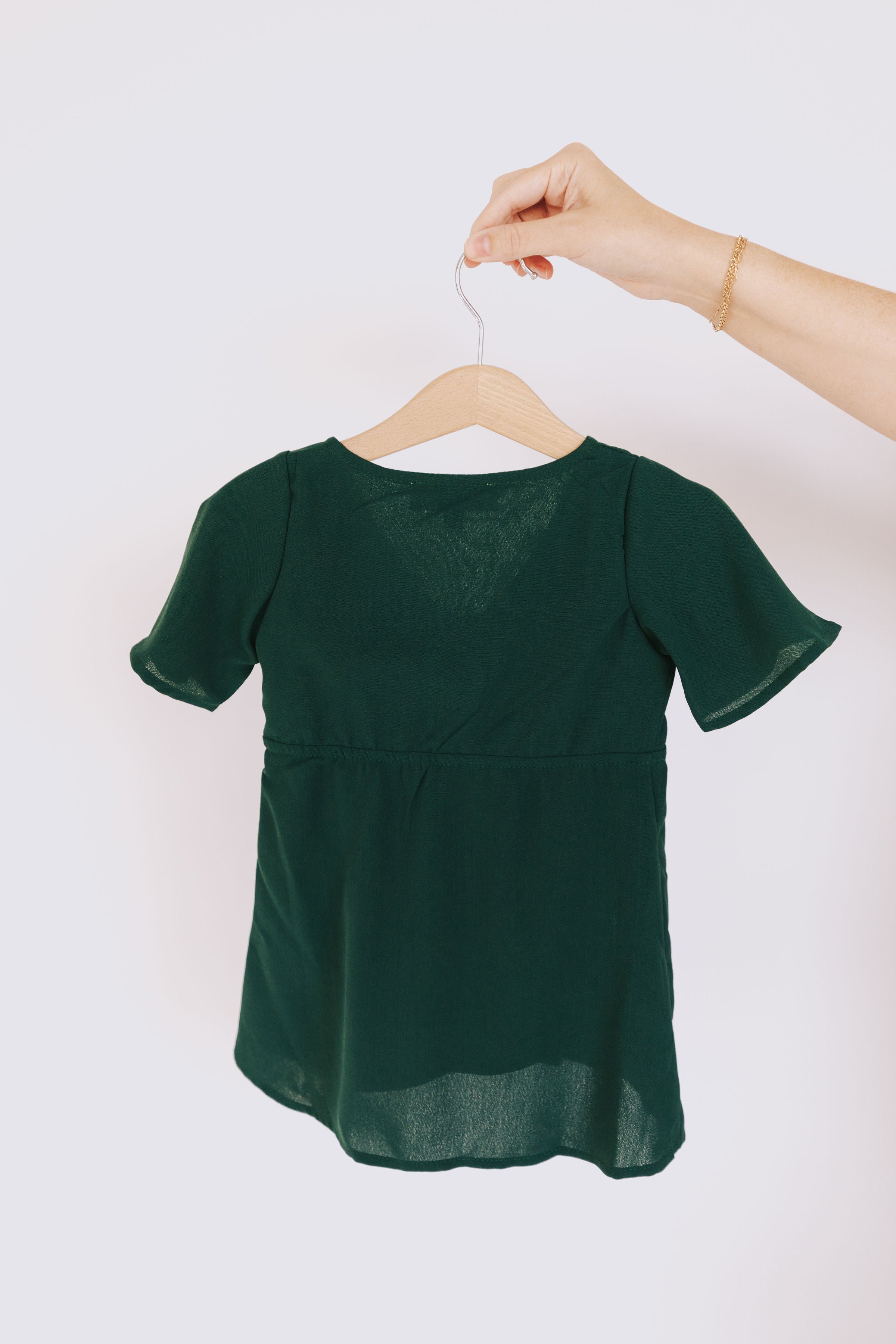 ONE LOVED BABE - Mini Windsor Dress - 5 Colors ONE LOVED BABE - Mini Windsor Dress - 5 Colors