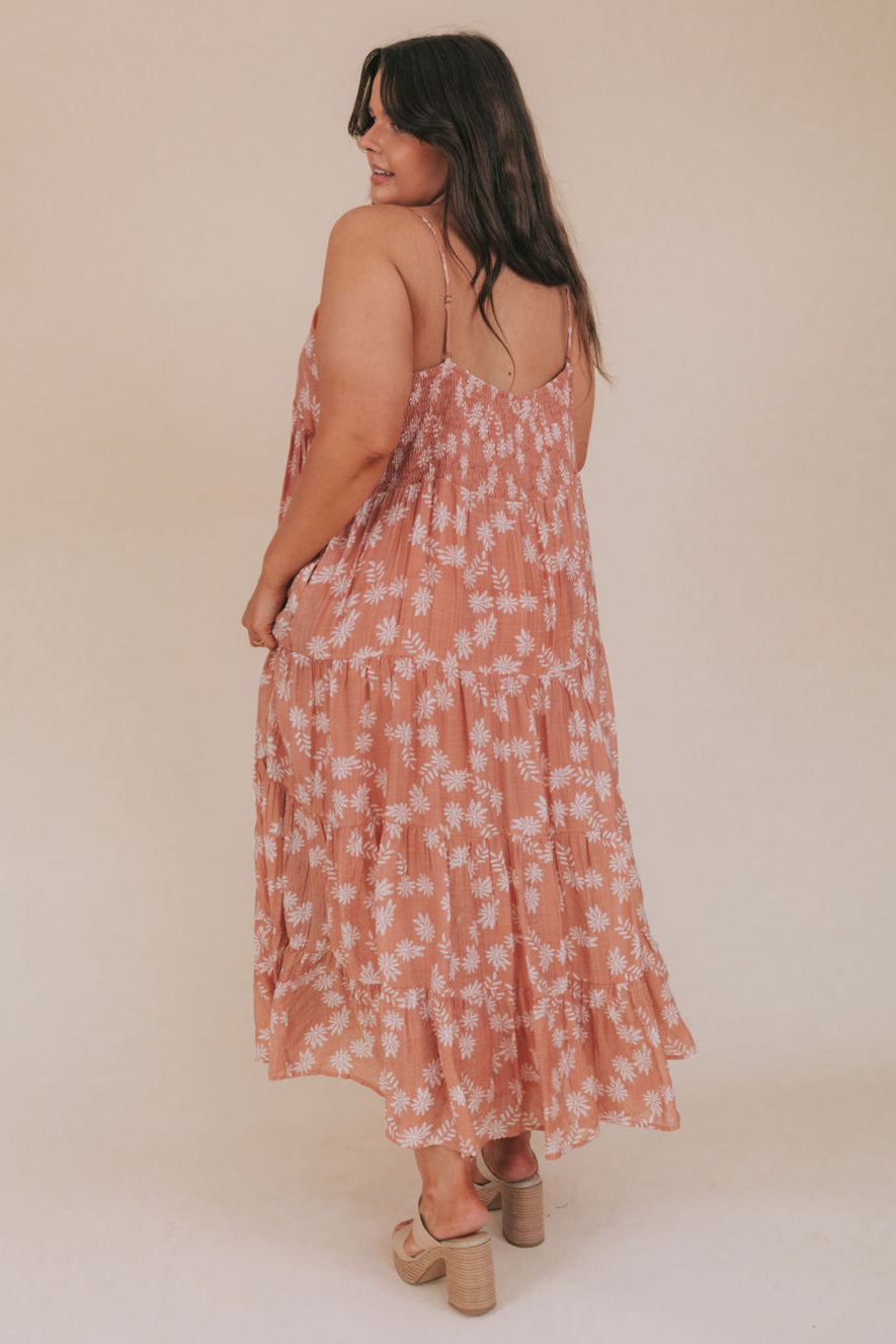 PLUS SIZE - Fun In The Sun Dress