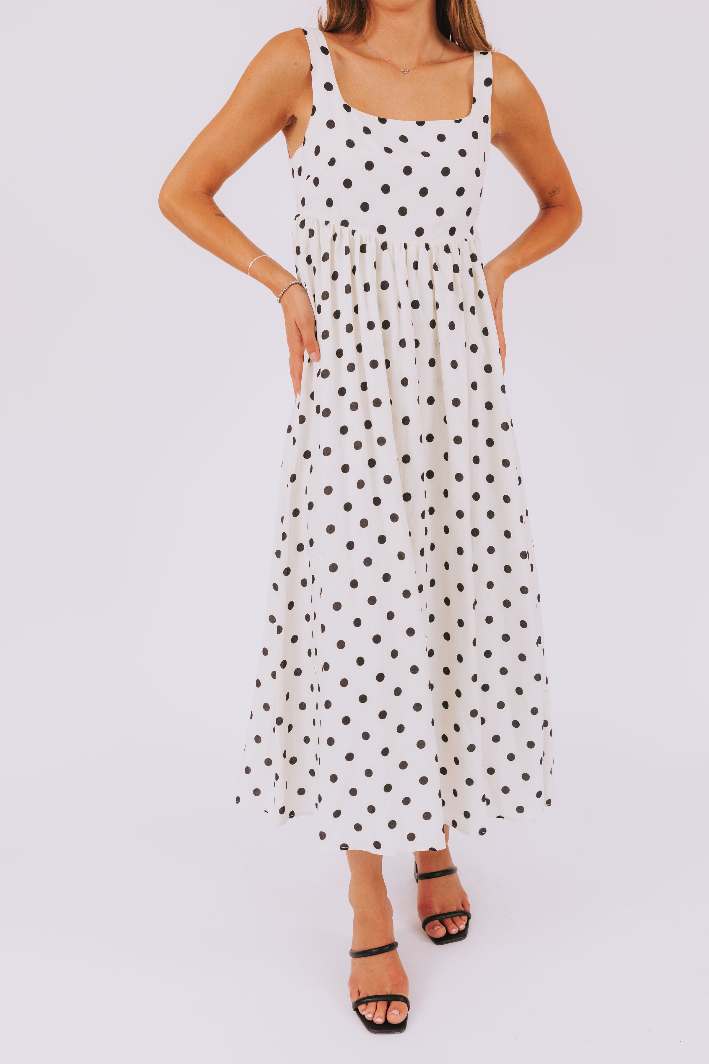 Weekend Wanderer Dress