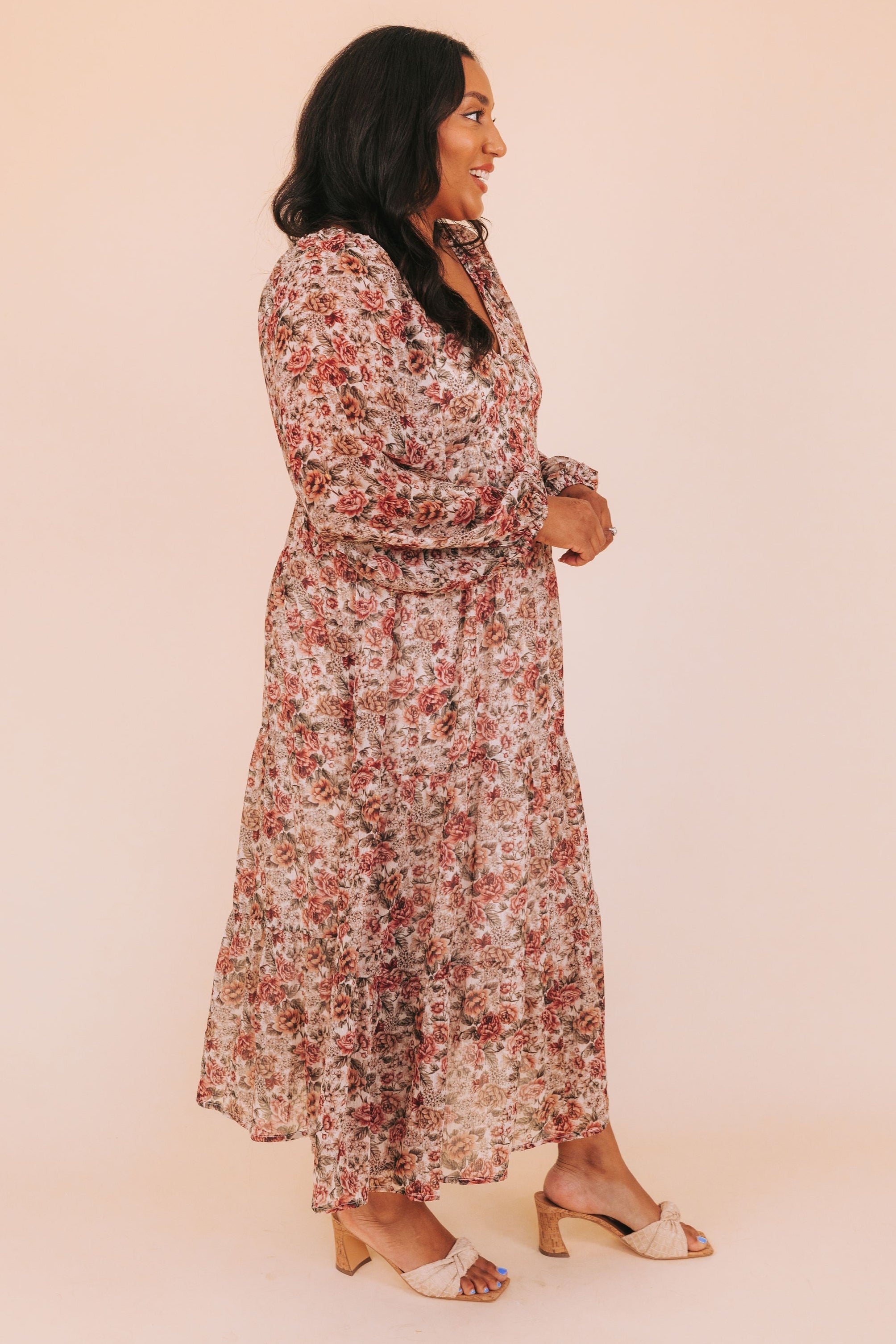 PLUS SIZE - Closer To Love Dress