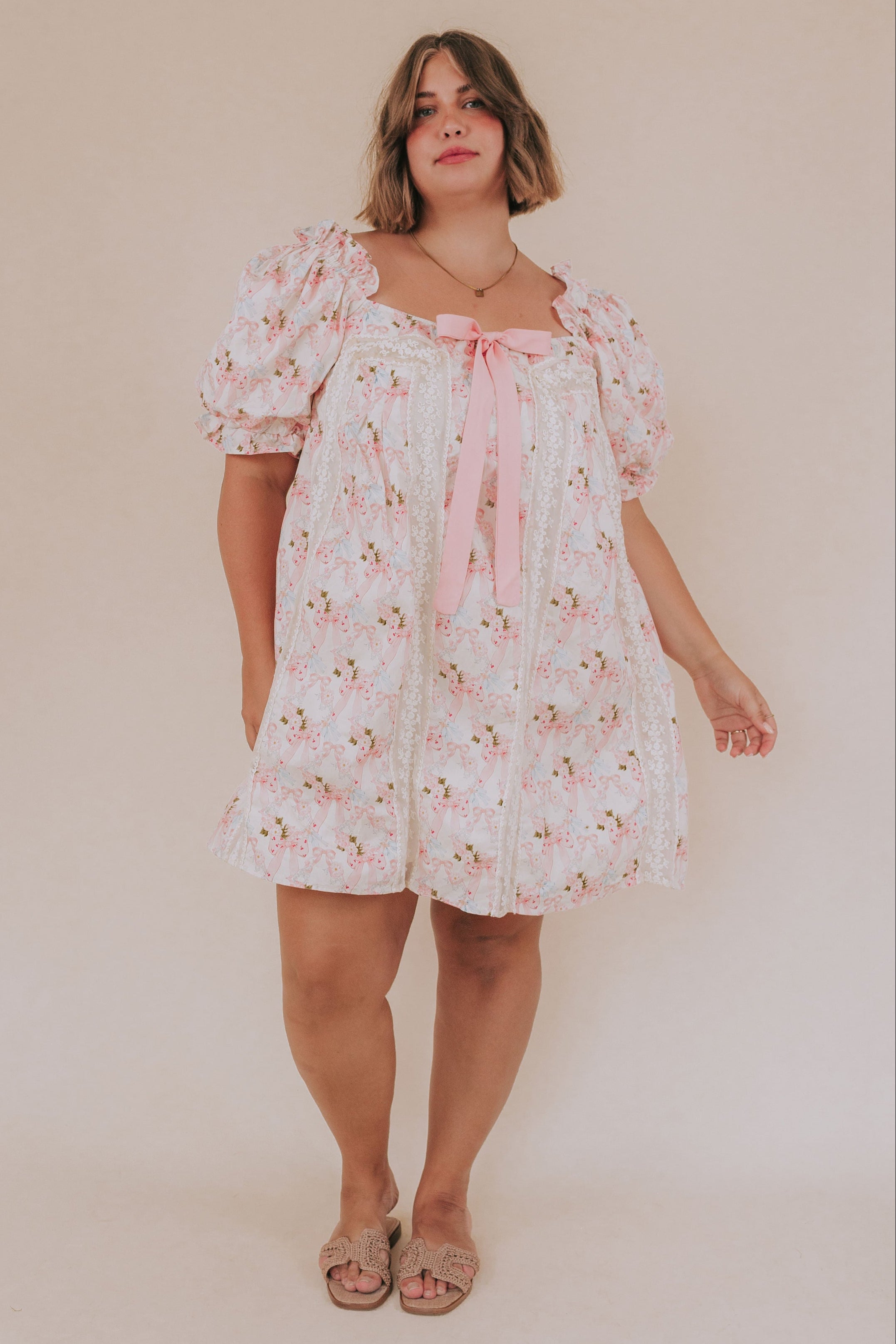 PLUS SIZE - Sweetest Smile Dress