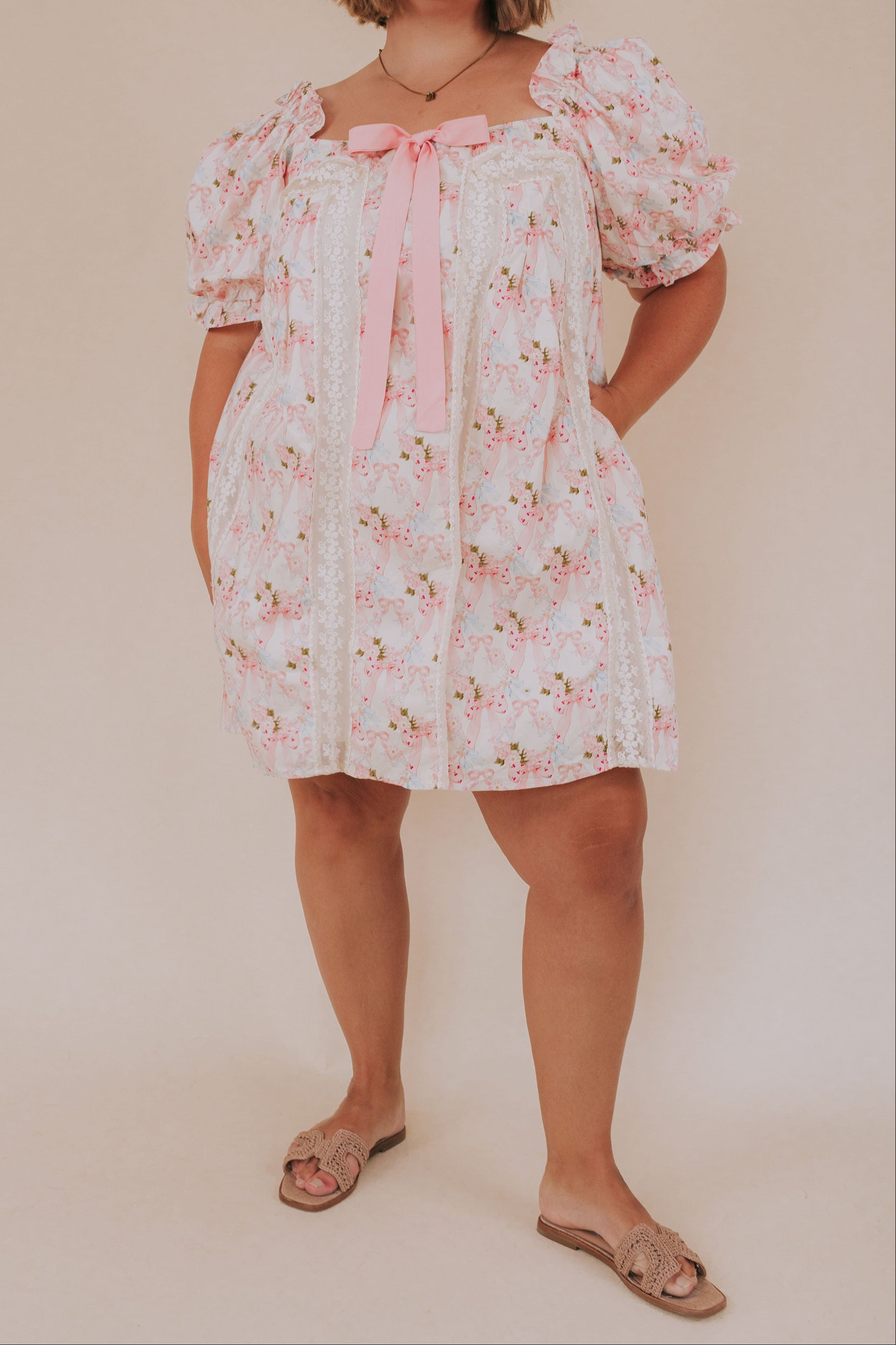 PLUS SIZE - Sweetest Smile Dress