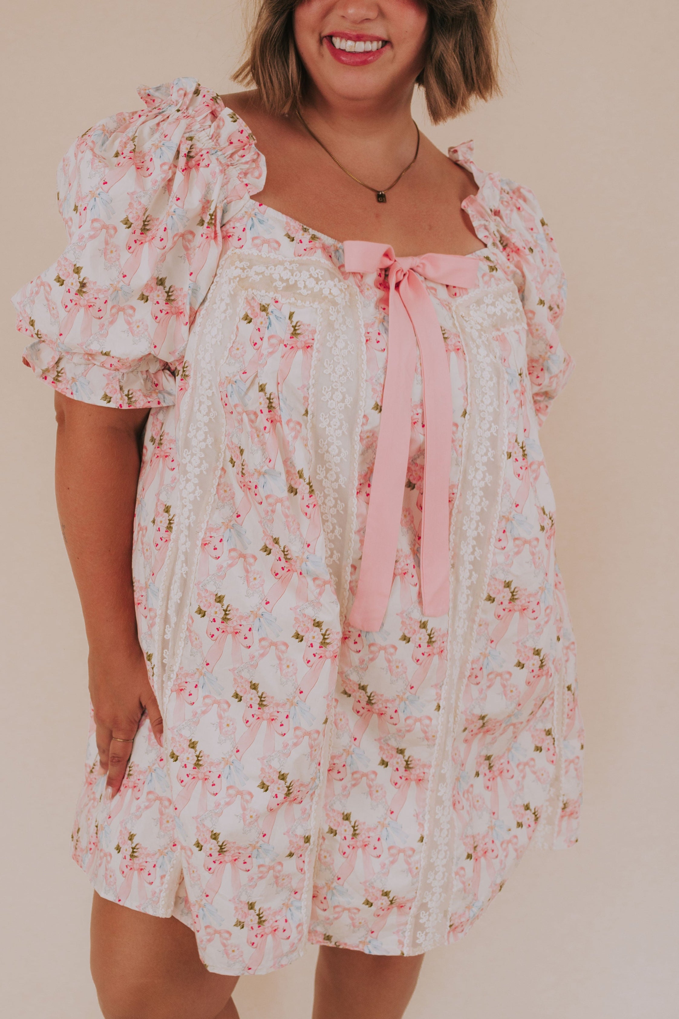 PLUS SIZE - Sweetest Smile Dress