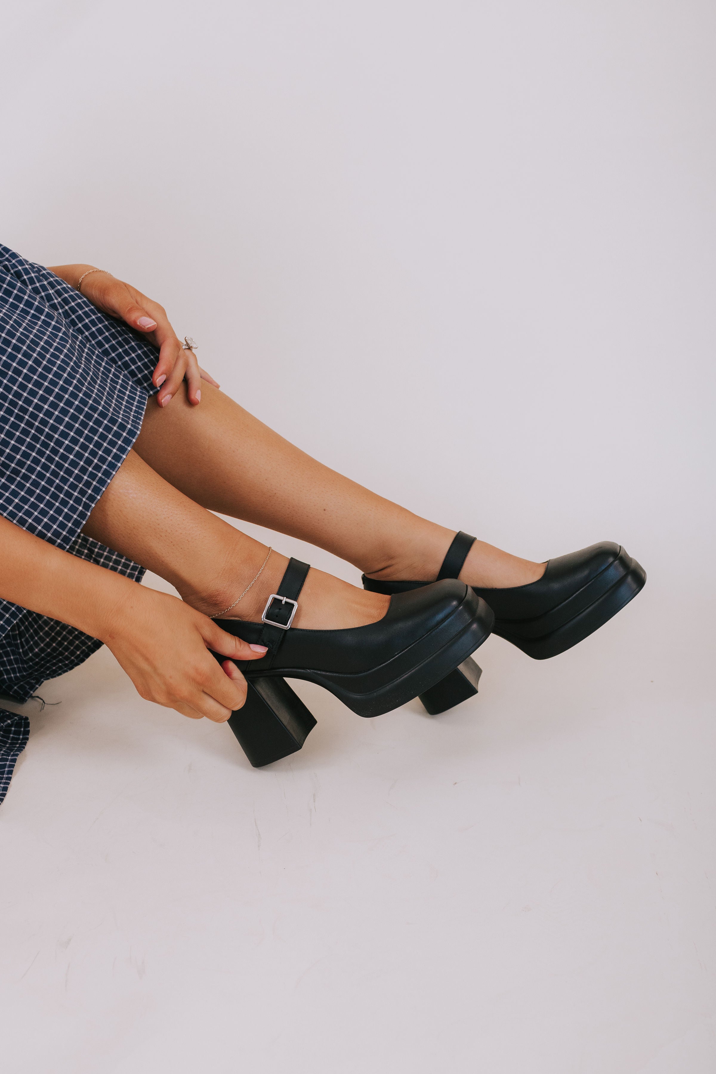 FREE PEOPLE - Marais Mary Janes