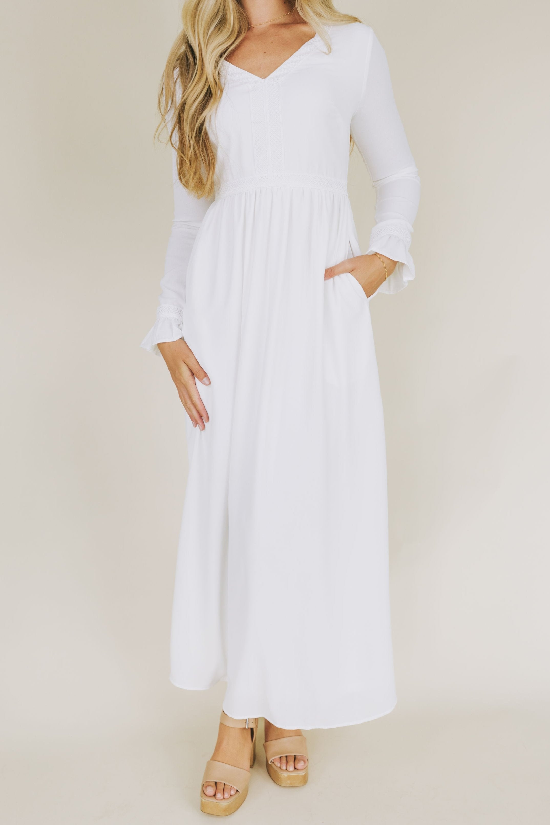 EXCLUSIVE - The White: Lorelei