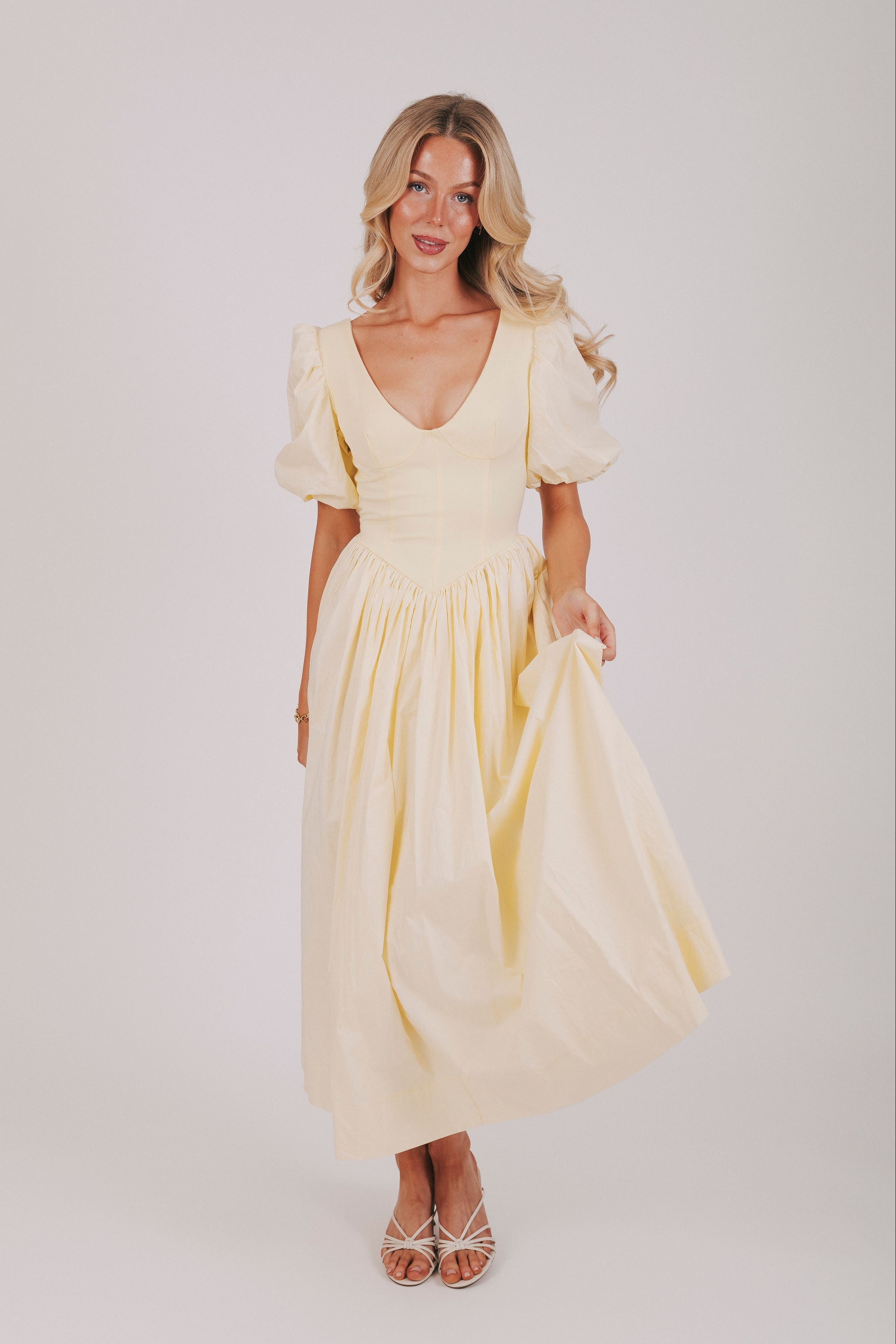 One Loved Babe | Women's Boutique: Dresses, Jumpsuits, Shoes & More