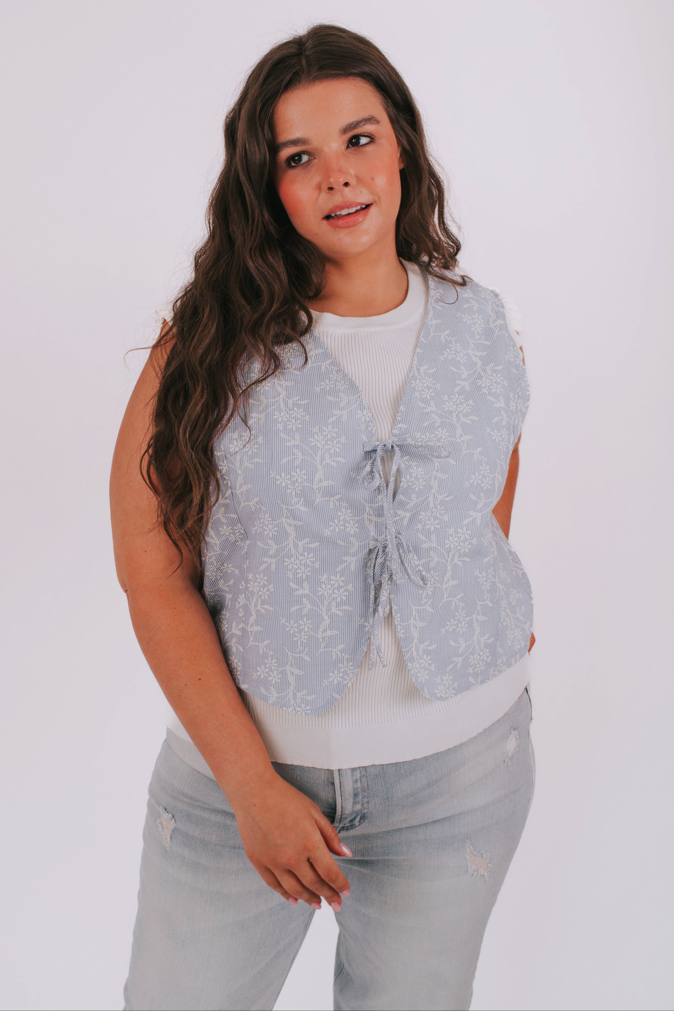 PLUS SIZE - Run This Town Vest