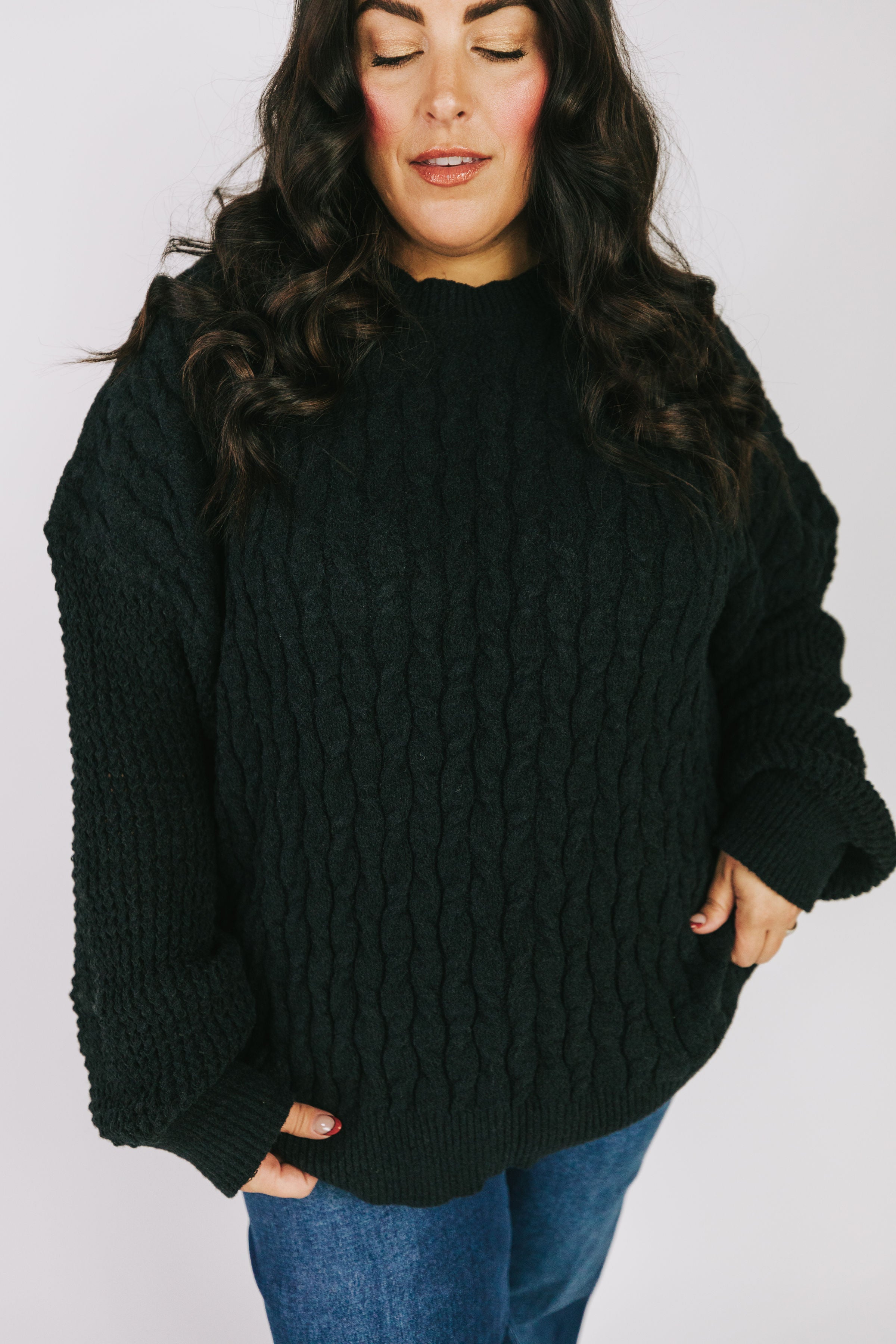 PLUS SIZE - Silent Love Sweater