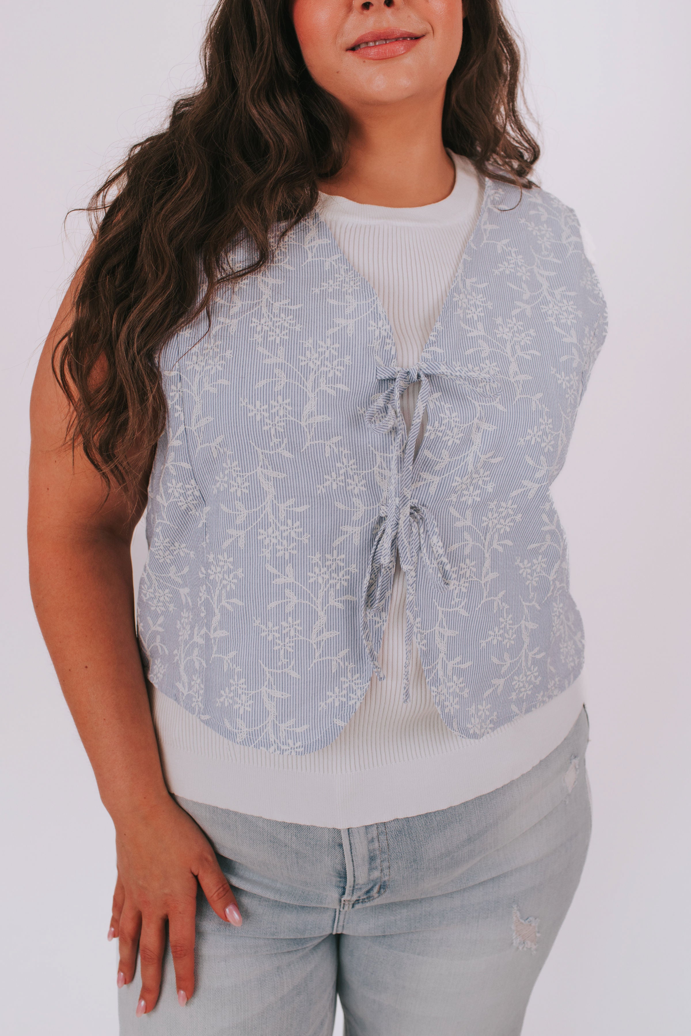 PLUS SIZE - Run This Town Vest