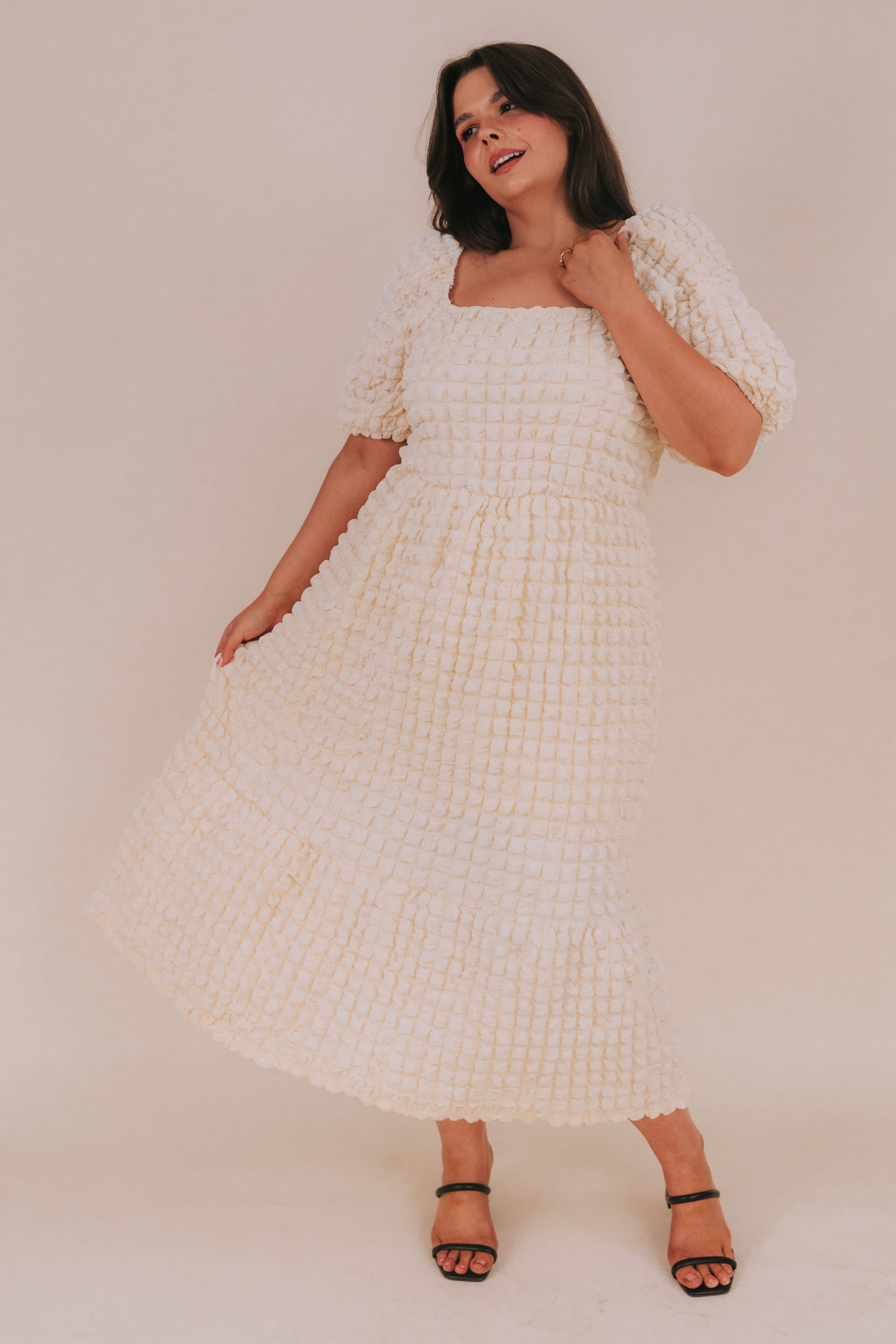 PLUS SIZE - Remember Us Dress
