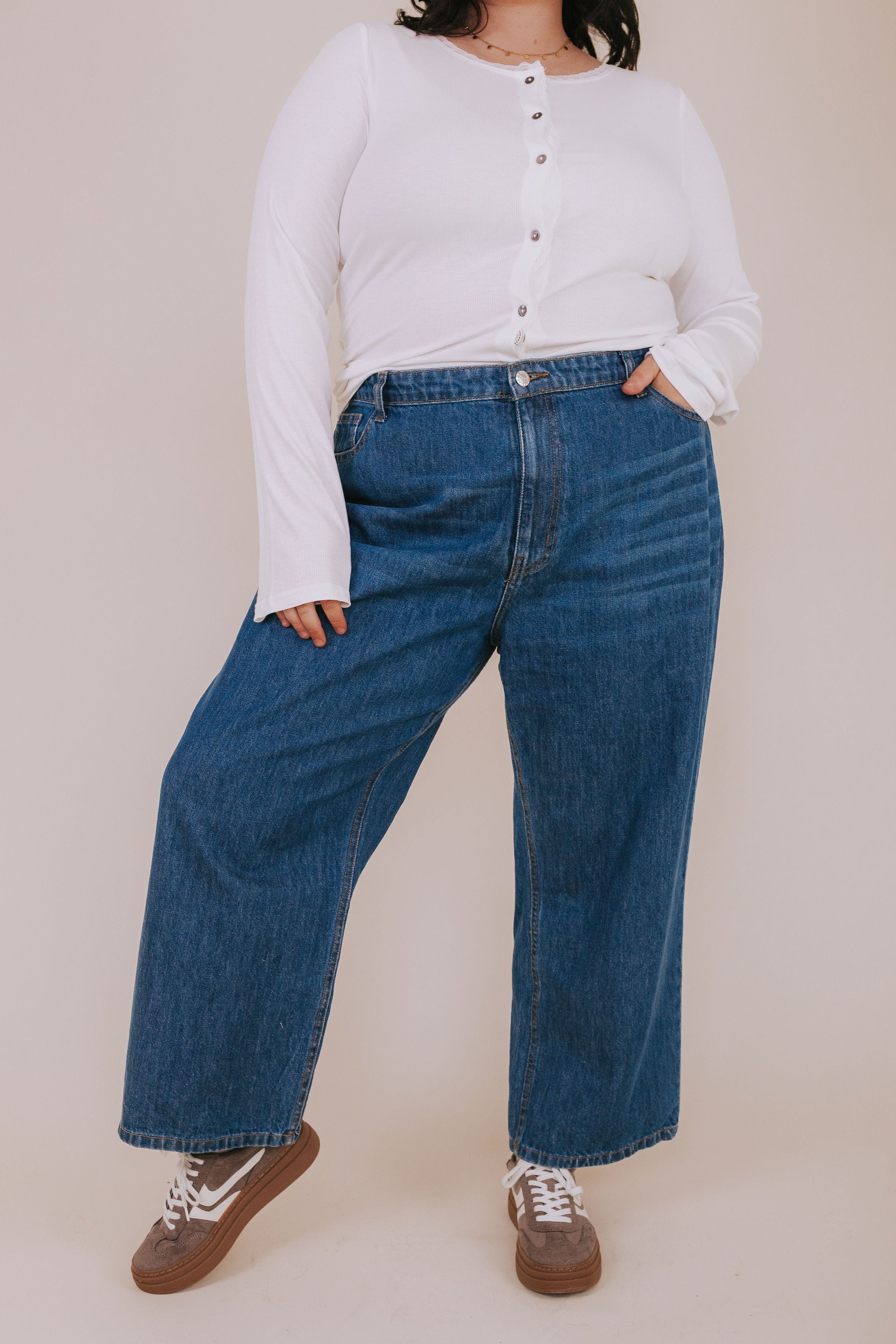 PLUS SIZE - Keep It In Line Jeans