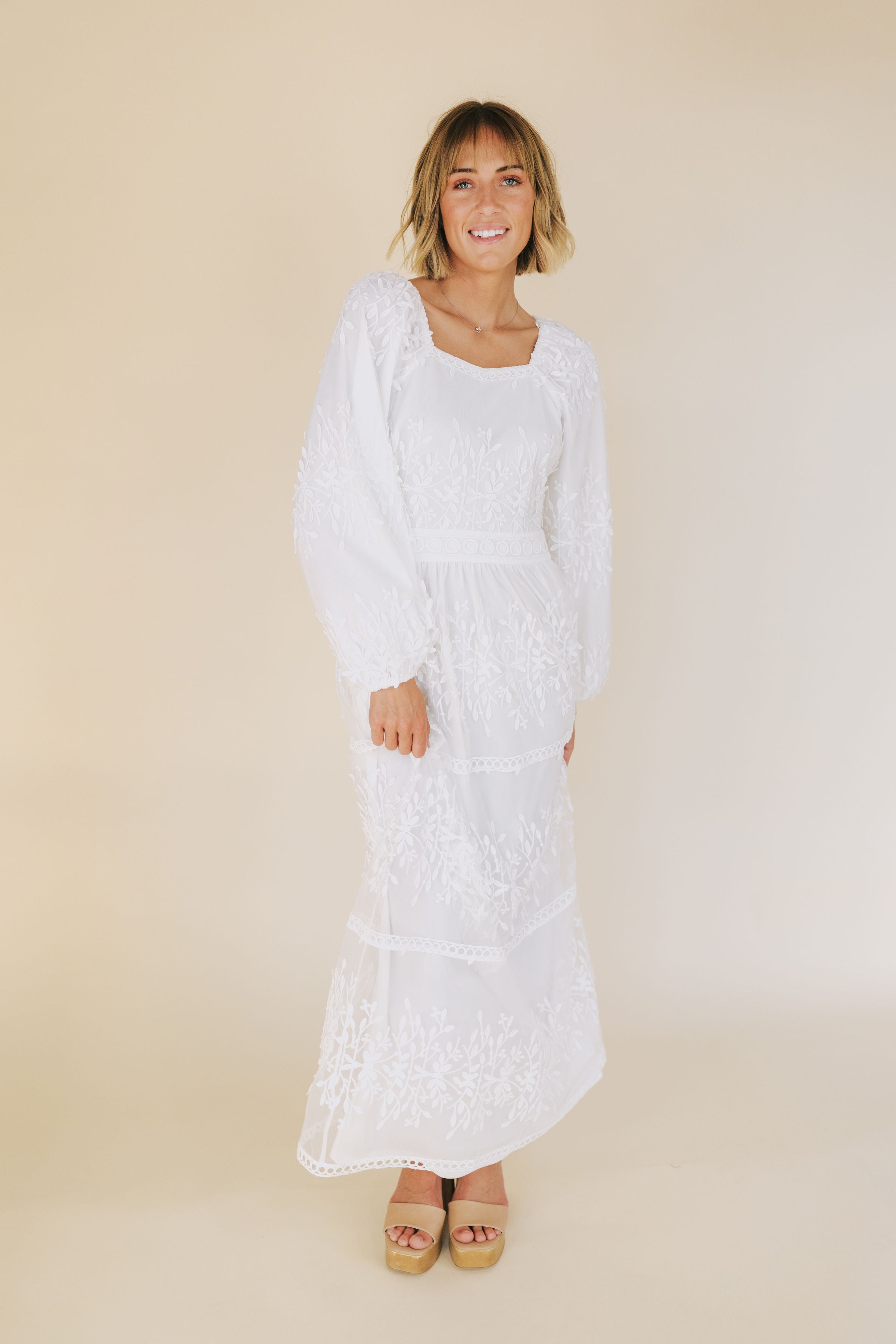EXCLUSIVE - The White: Evelyn