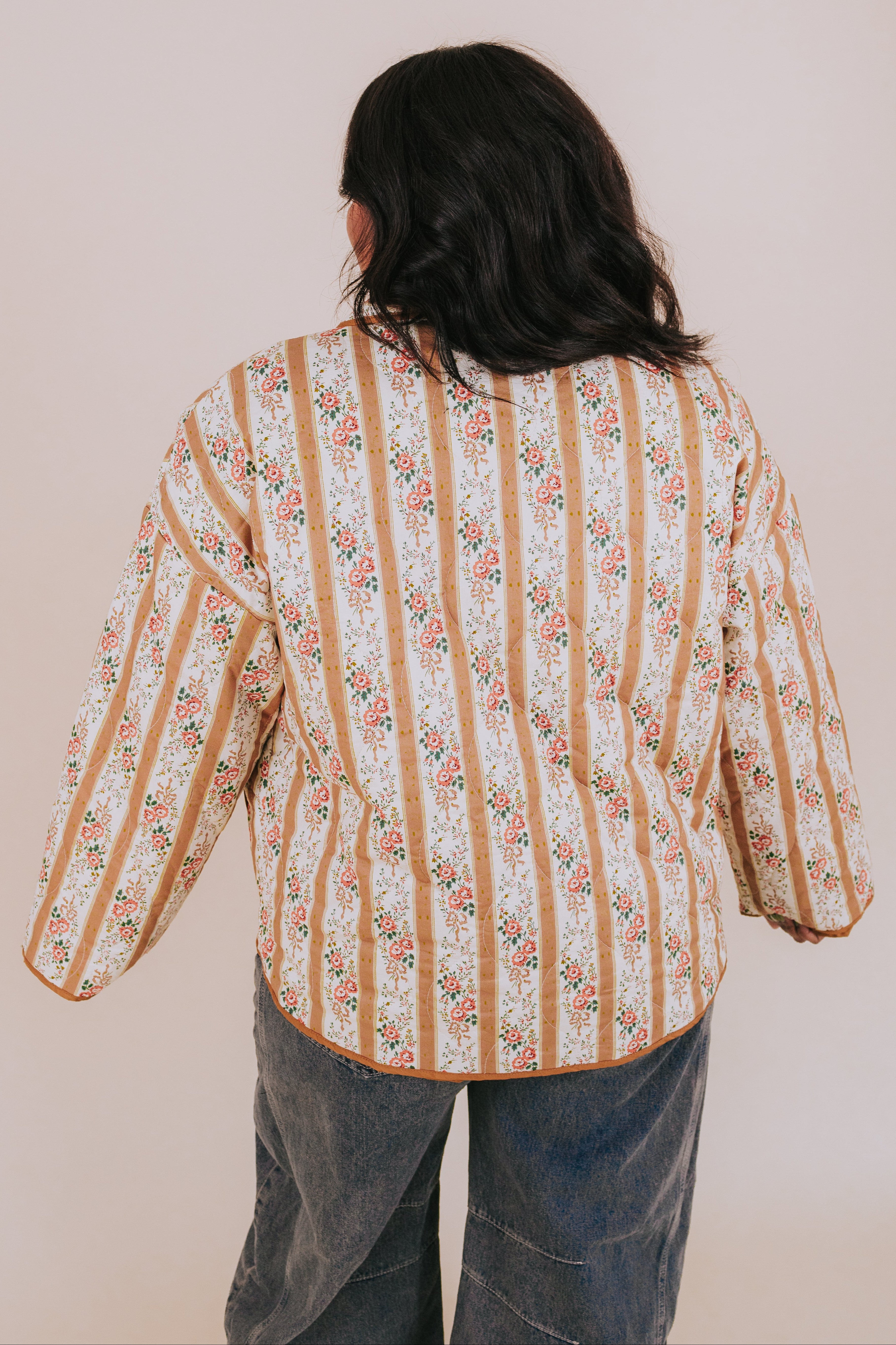 PLUS SIZE - Traveling Time Jacket