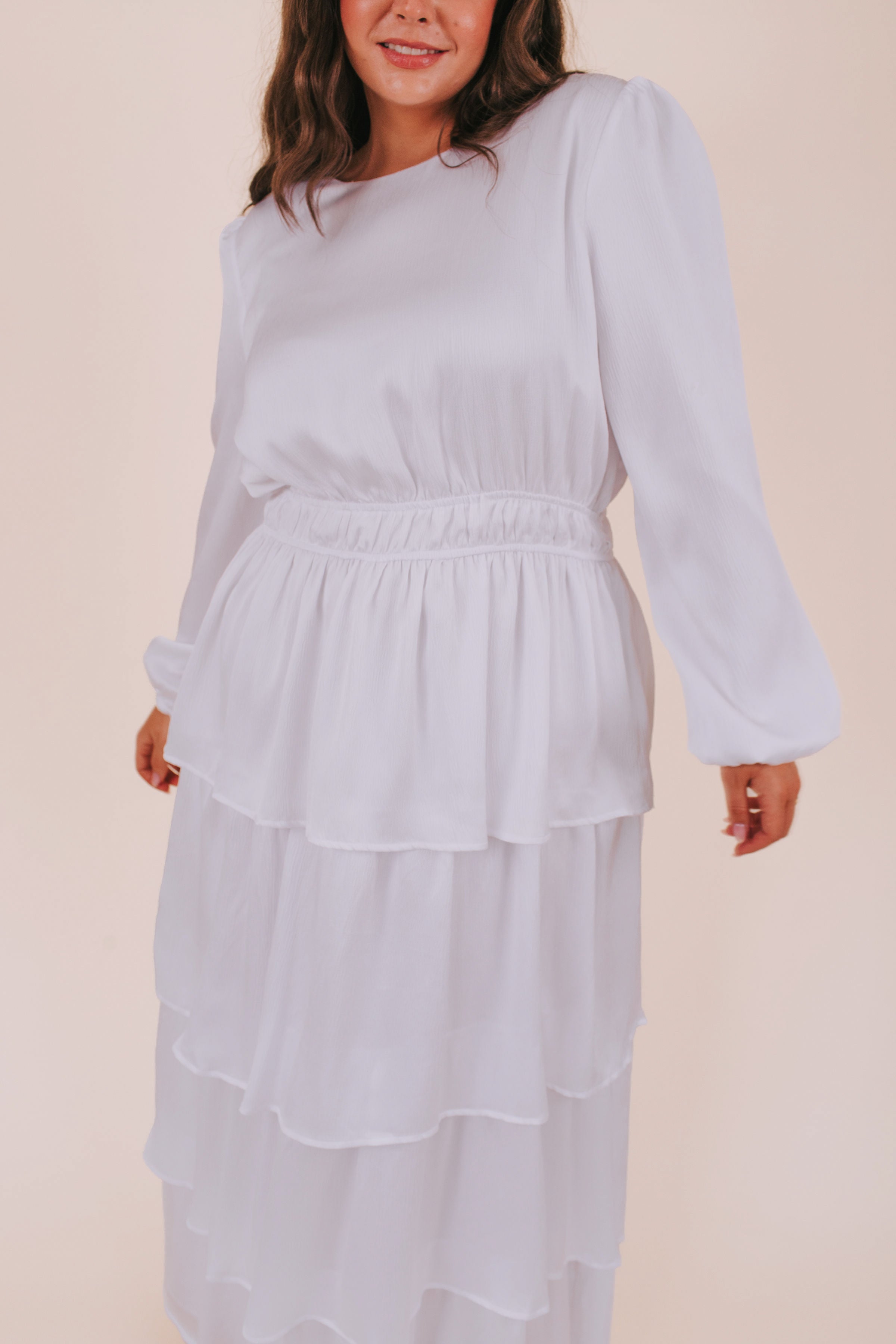 PLUS SIZE - The White: Whitney