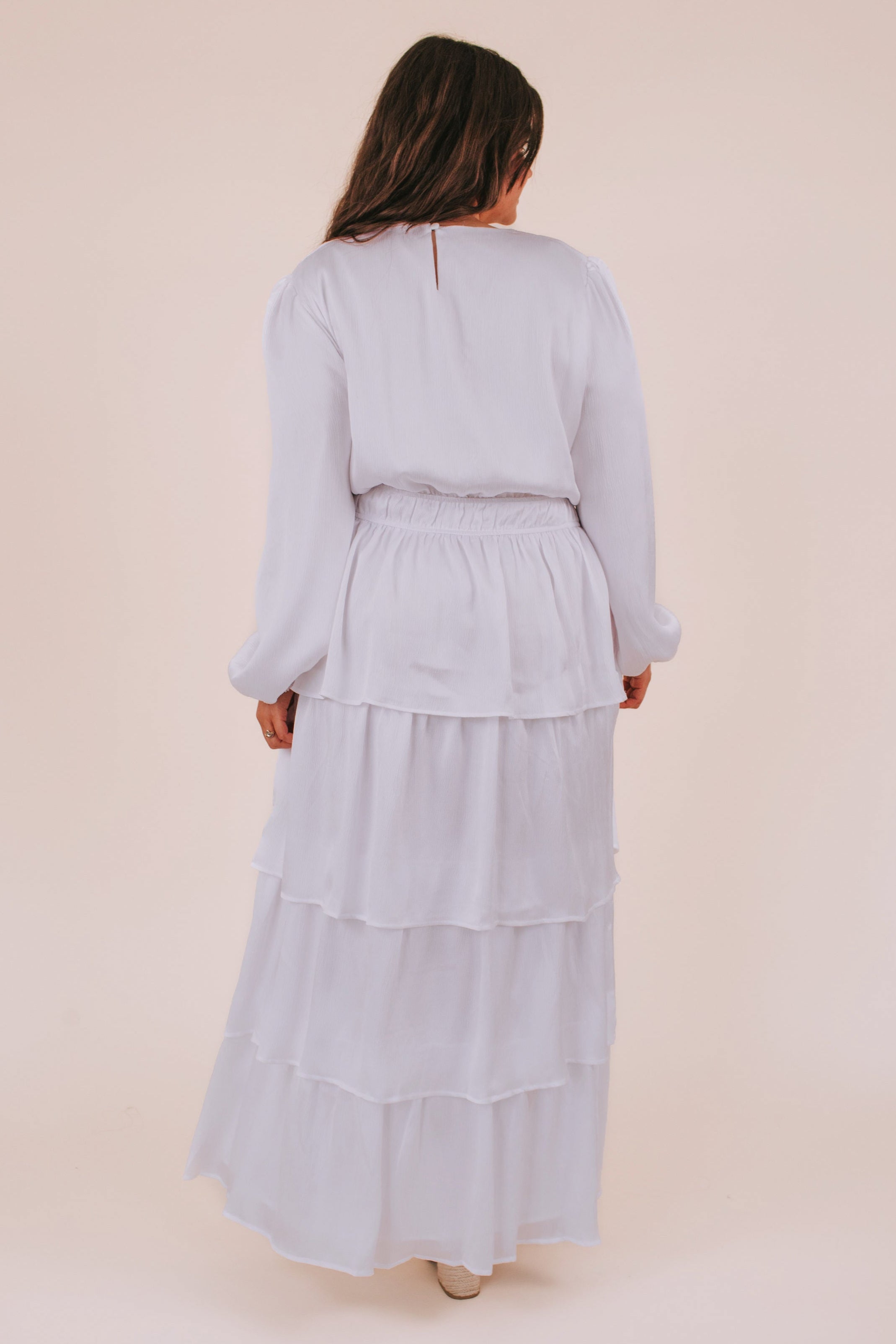 PLUS SIZE - The White: Whitney