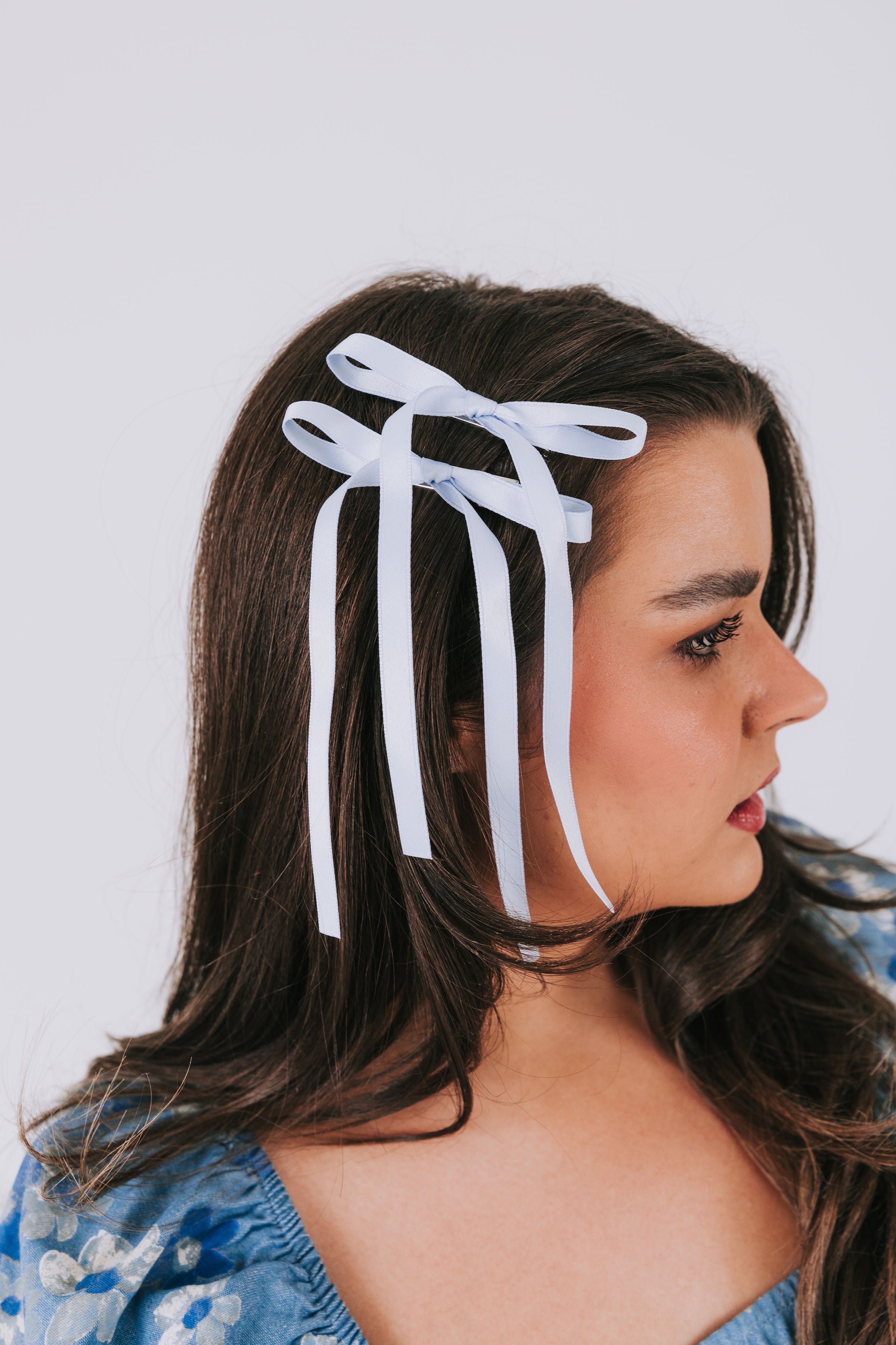 Cloudy Strands Bows