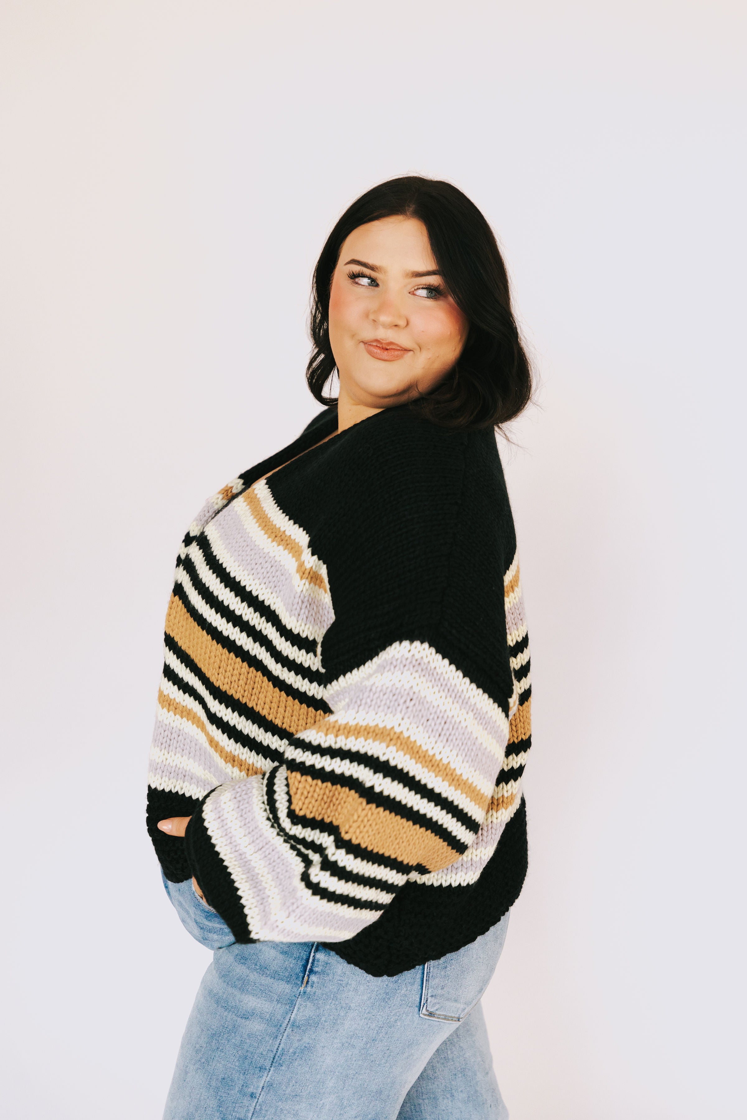 PLUS SIZE - Two Faced Cardigan
