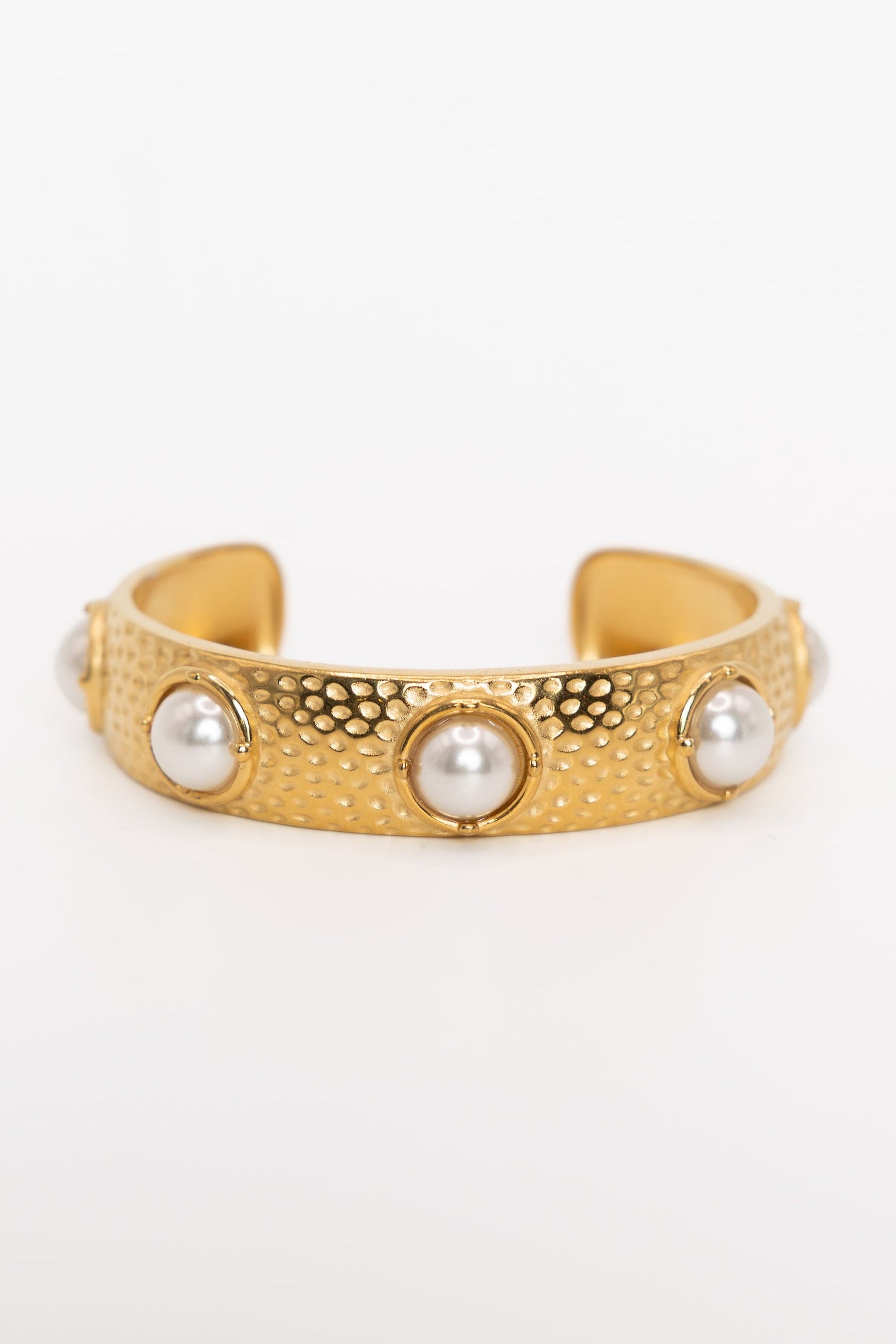 Take It Away Bracelet - 18K Gold Plated