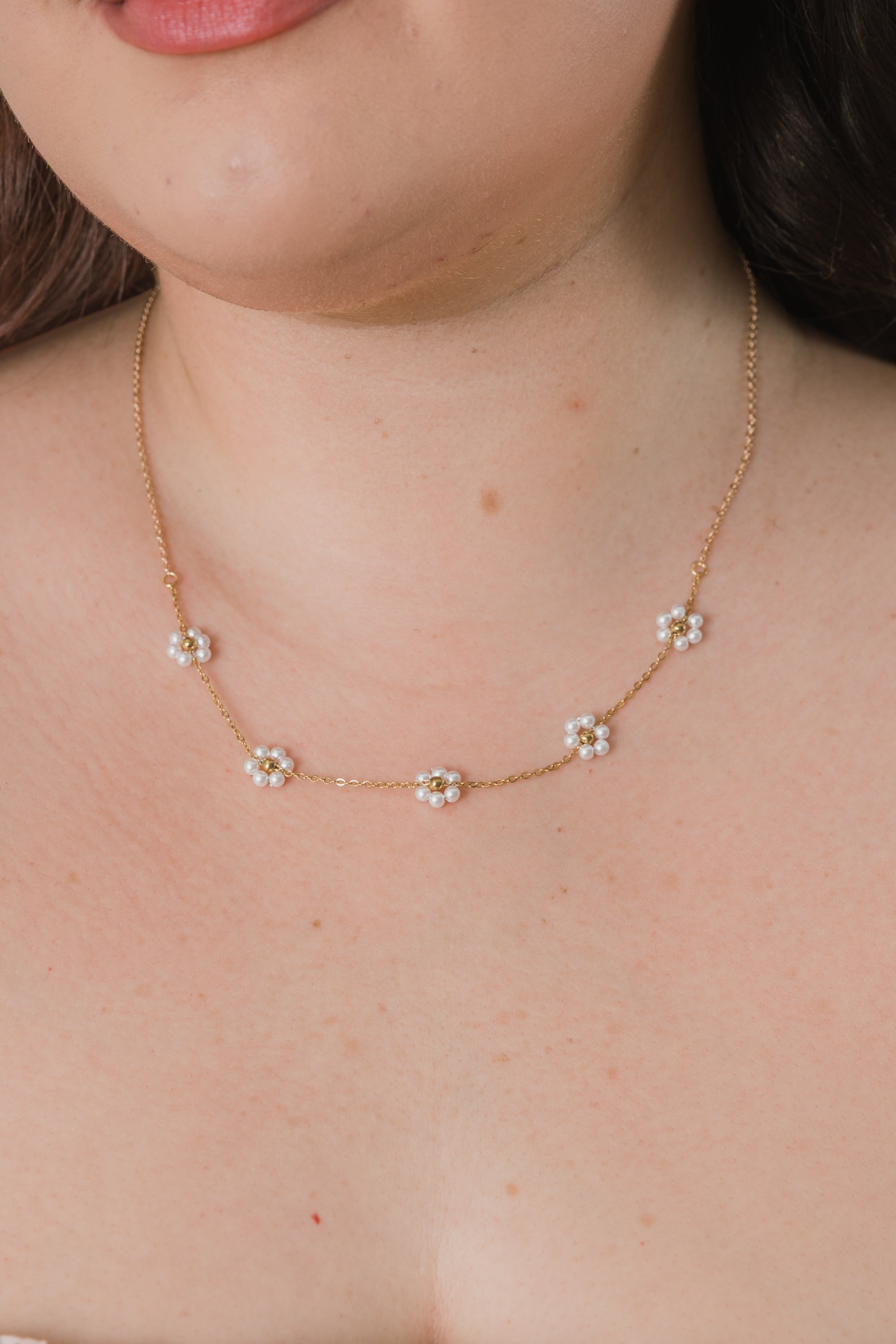 Dancing Daisies Necklace