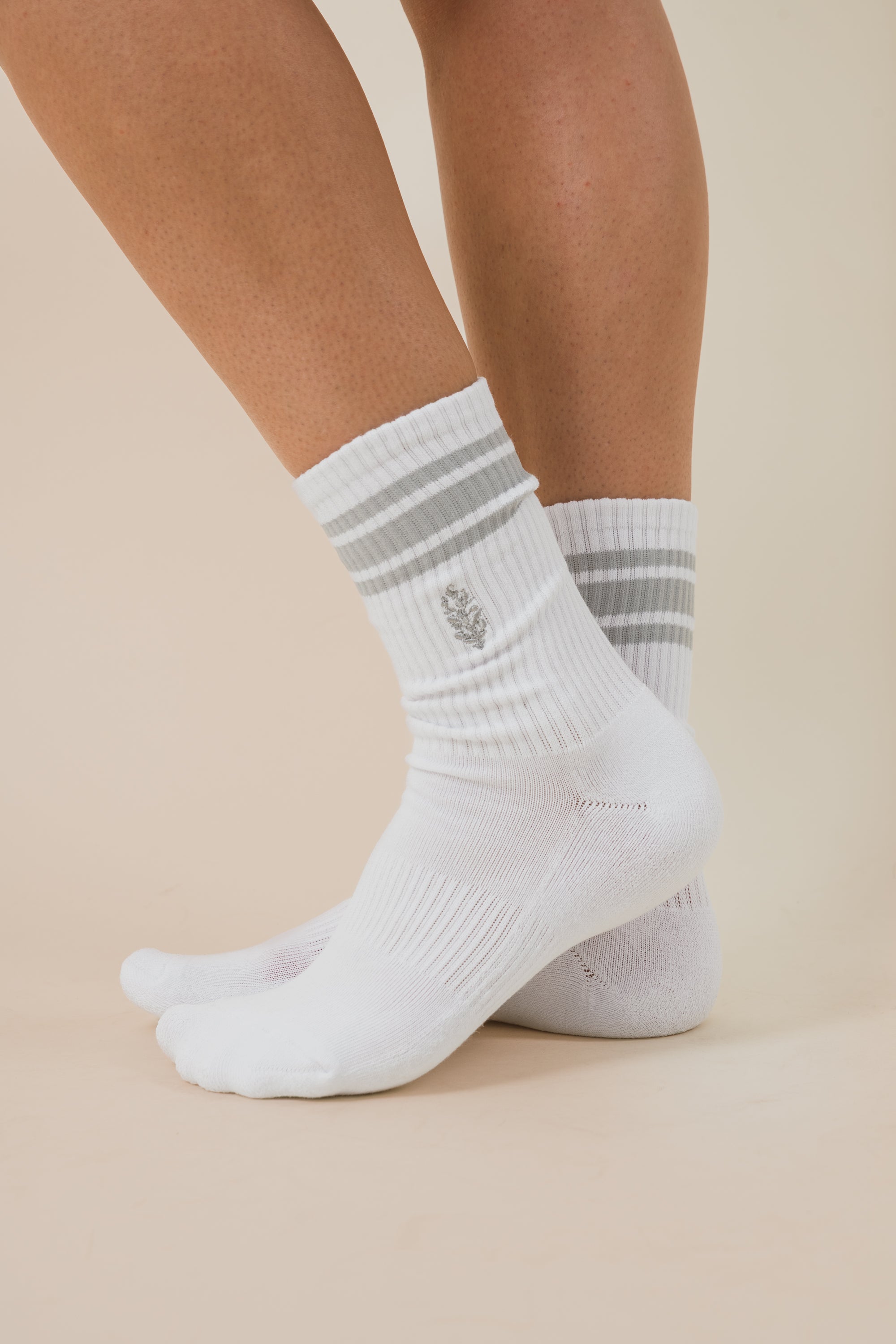 FREE PEOPLE - Movement Logo Stripe Tube Socks