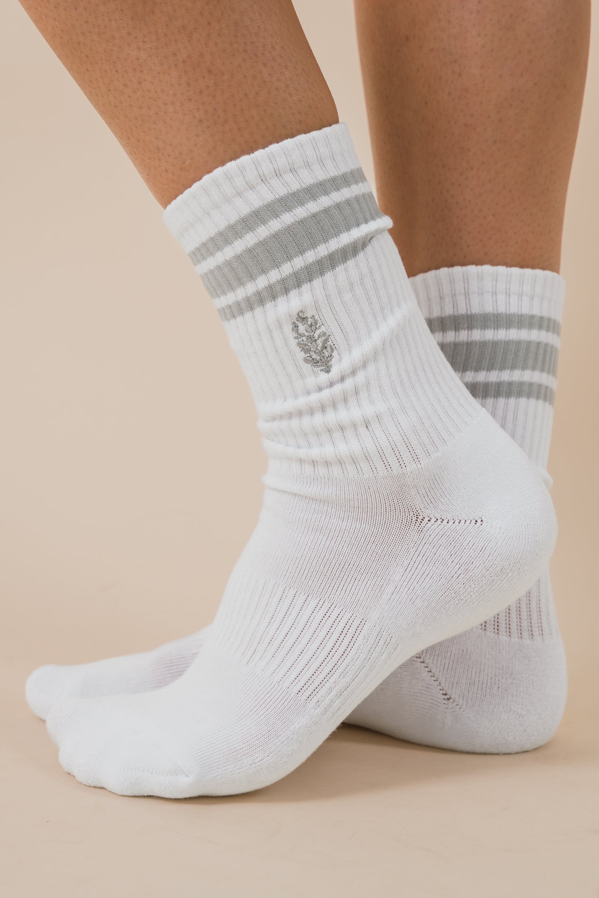FREE PEOPLE - Movement Logo Stripe Tube Socks