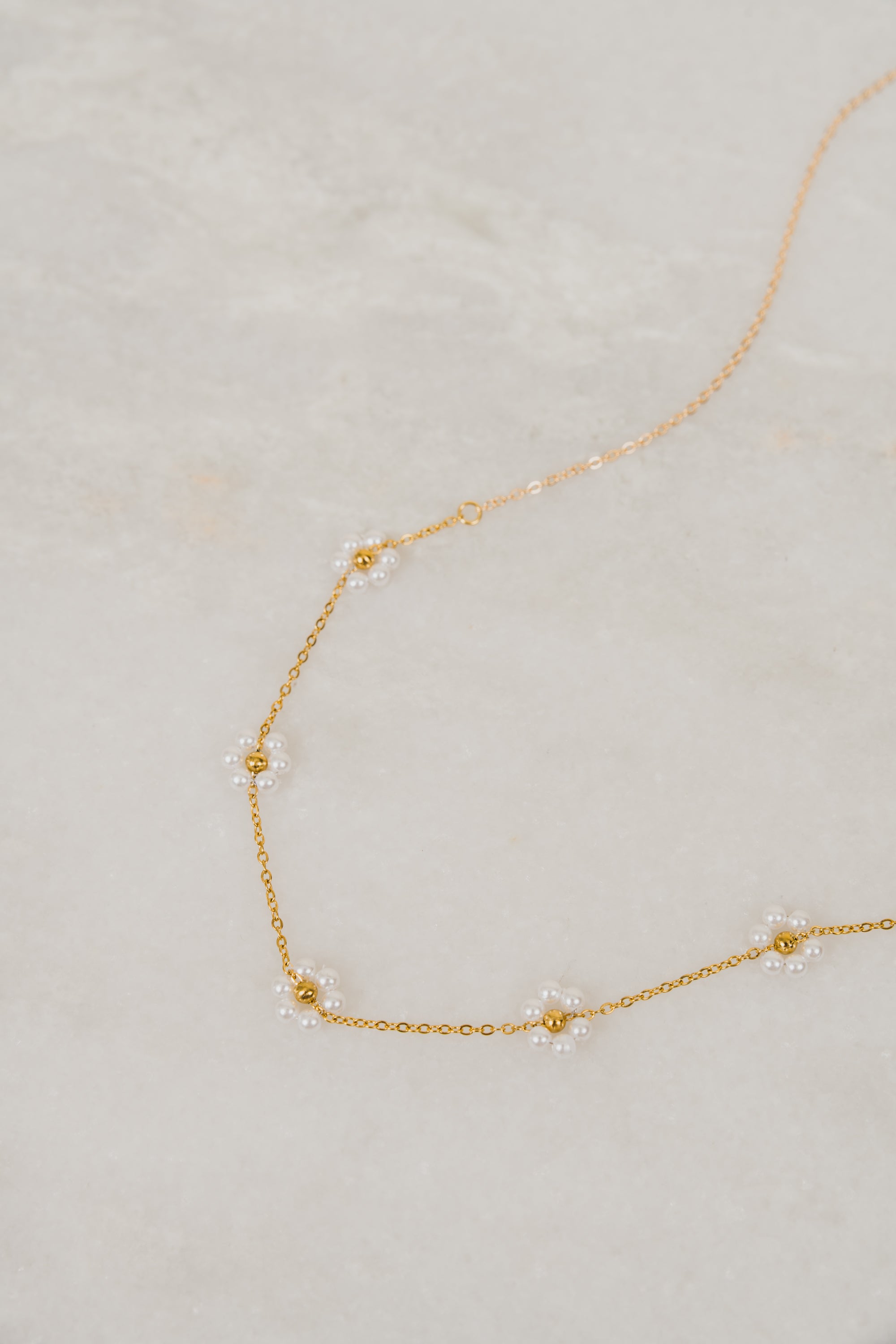 Dancing Daisies Necklace