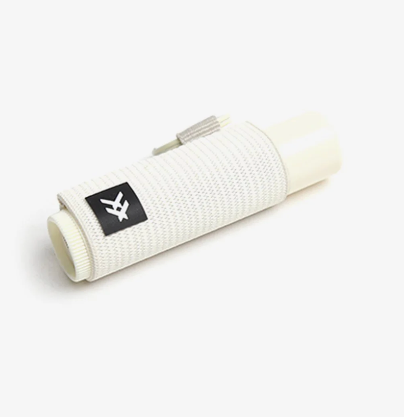 THREAD WALLETS - Off White Lip Balm Holder