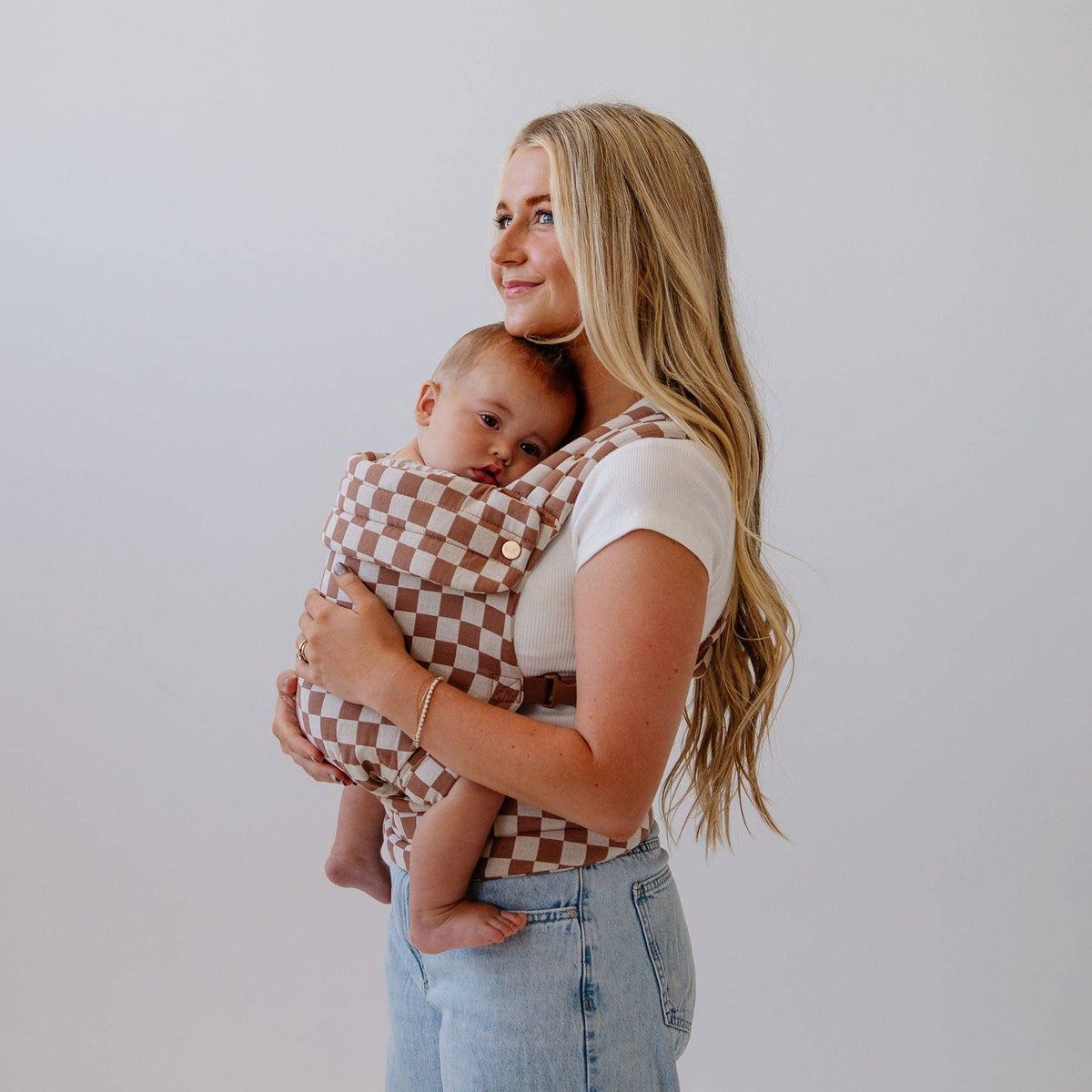 MABĒ - The Monarch Baby Carrier - Mocha Check