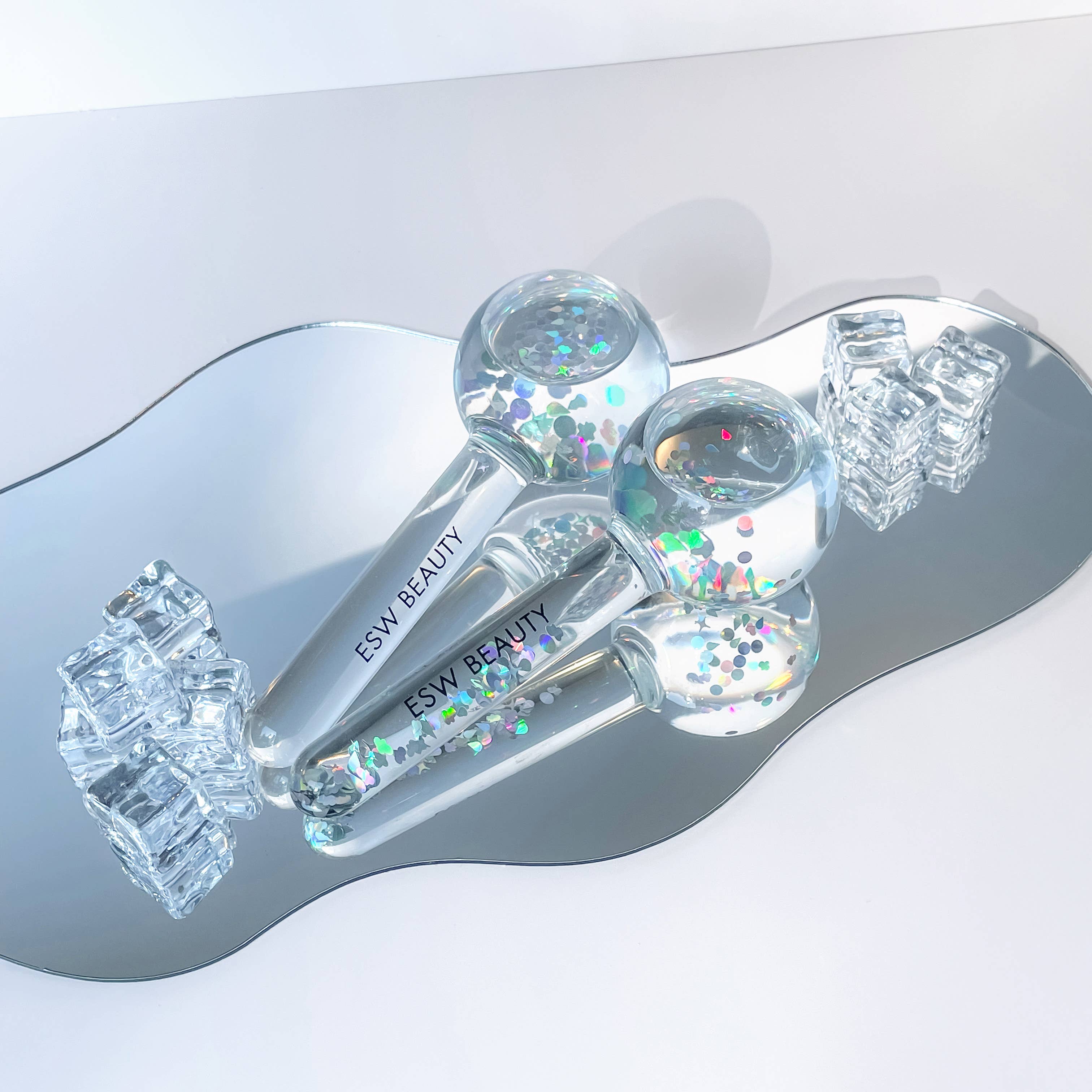 ESW BEAUTY - Ice Globes Glacial Cooling Facial Tools