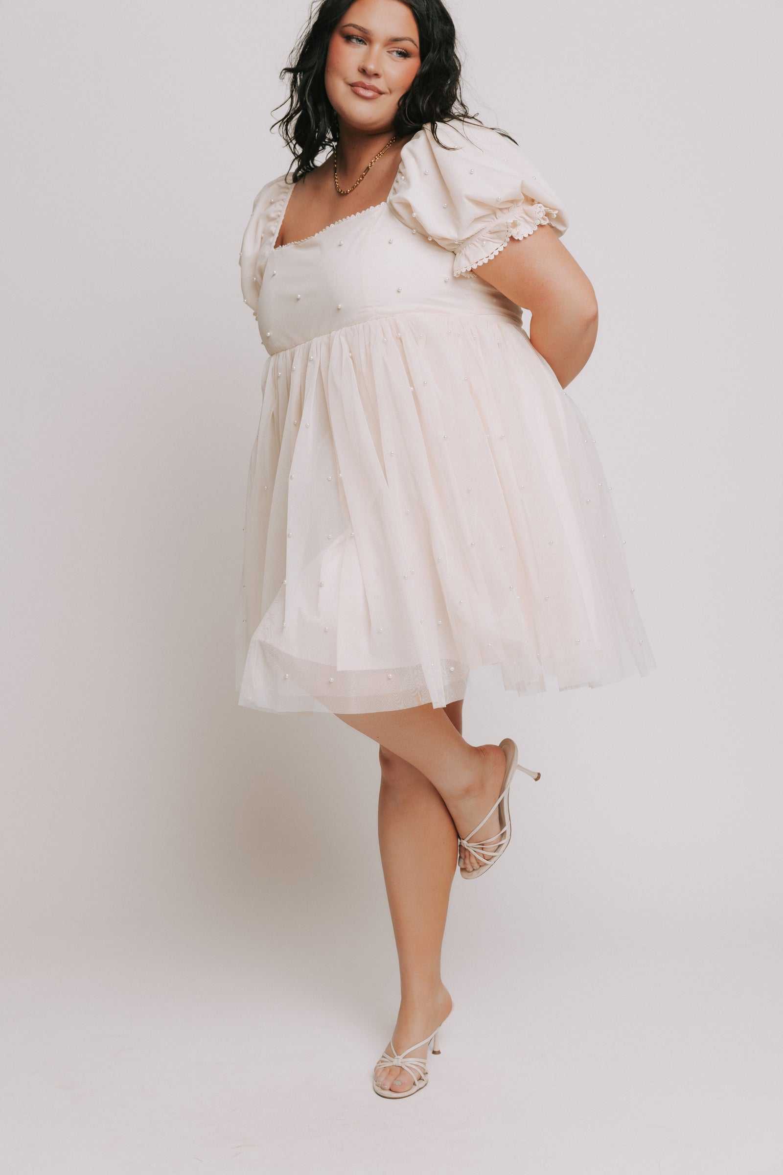 plus size champagne dress with sleeves EXCLUSIVE recomm_dr4708contrast Fashion over 50: The elegant train Color:White polka dot