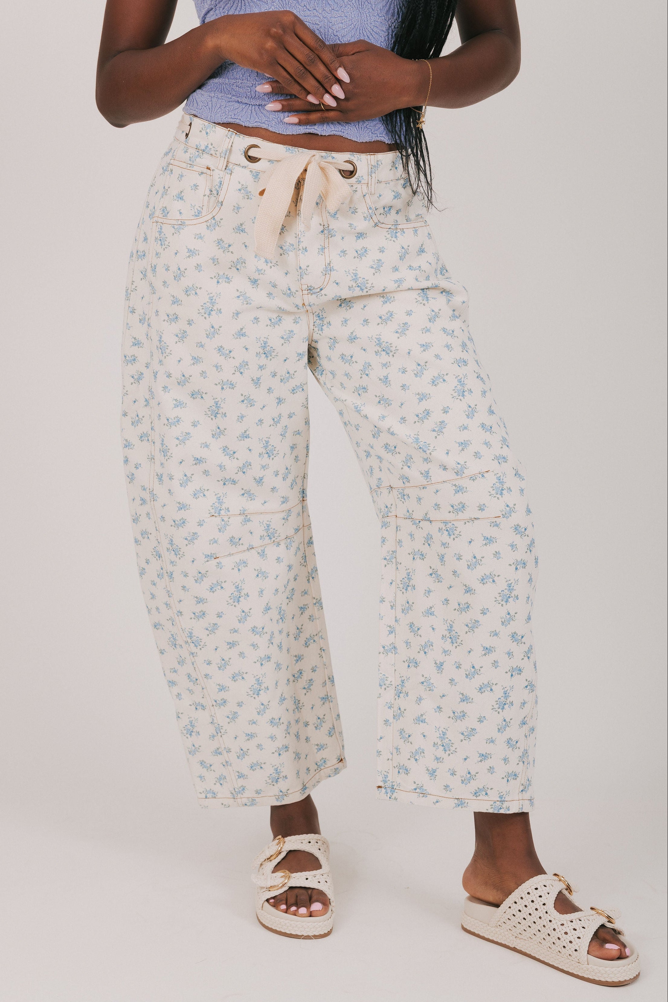 denim blue floral cream tie barrel jean front