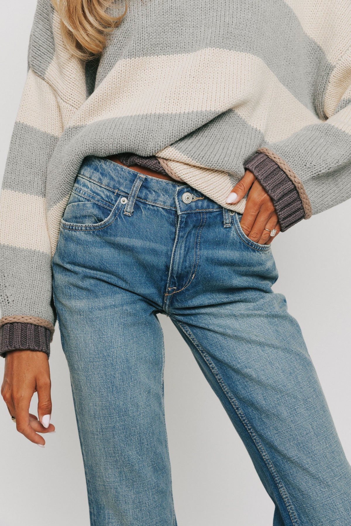 FREE PEOPLE - west coast relaxed flare jeans 
