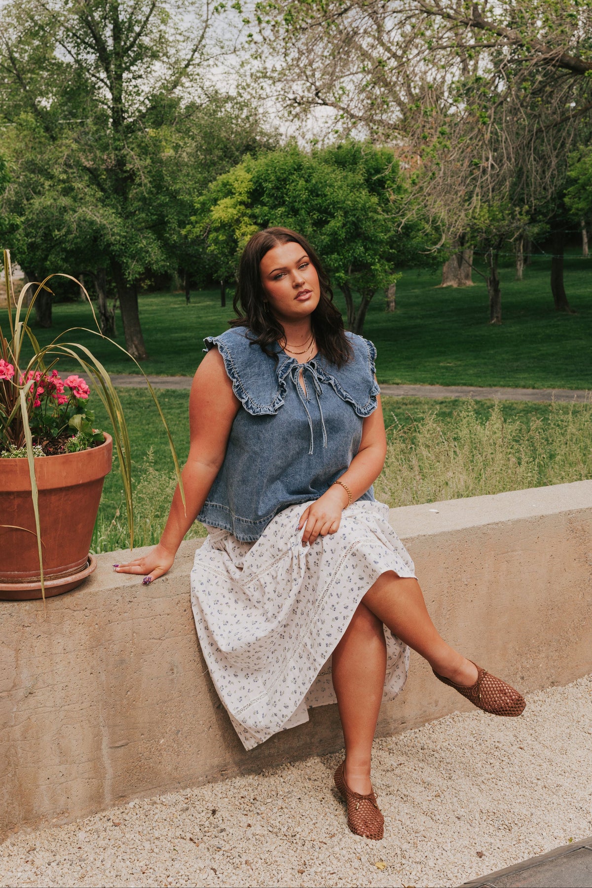 inclusive denim pan collar tie top front