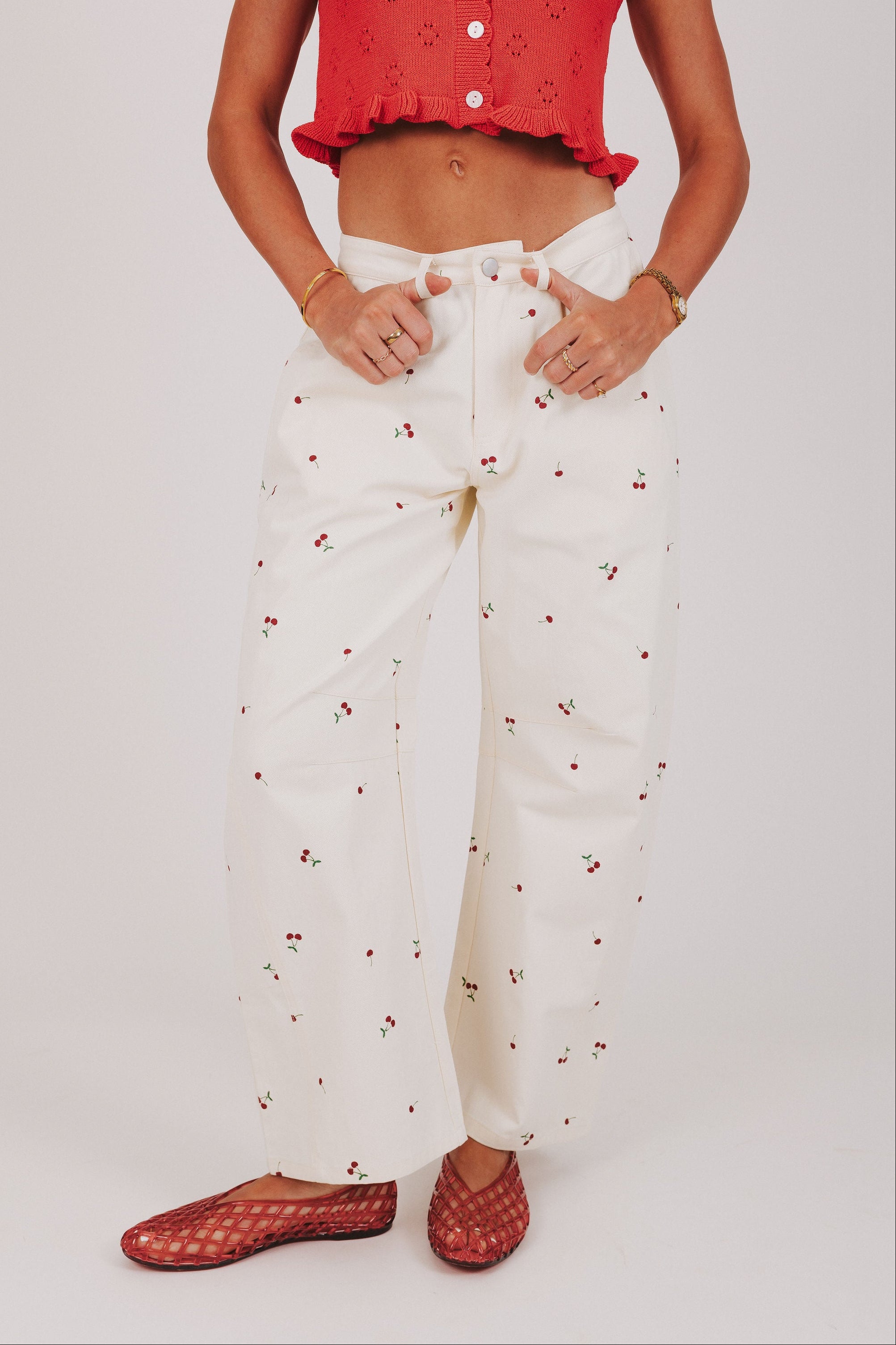 ivory barrel jeans with cherry print