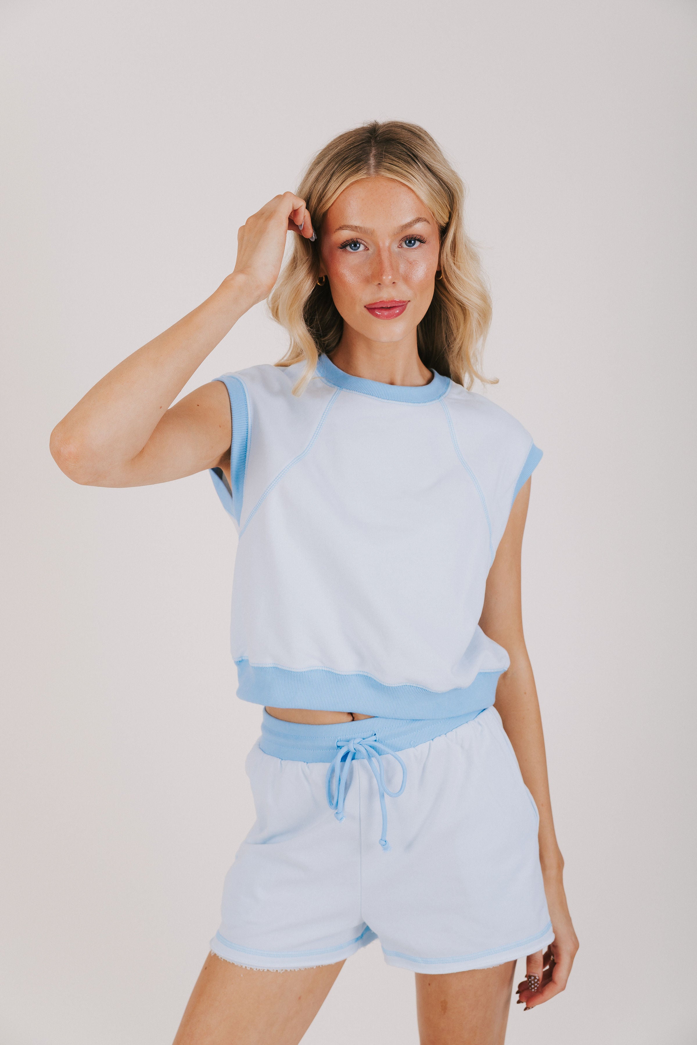 light blue sleeveless short set