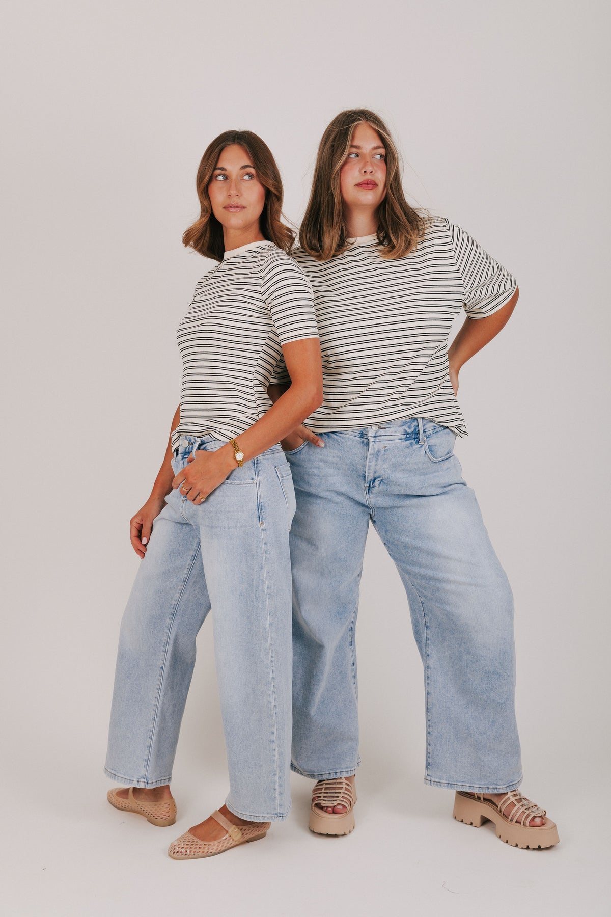 light wash barrel jeans models