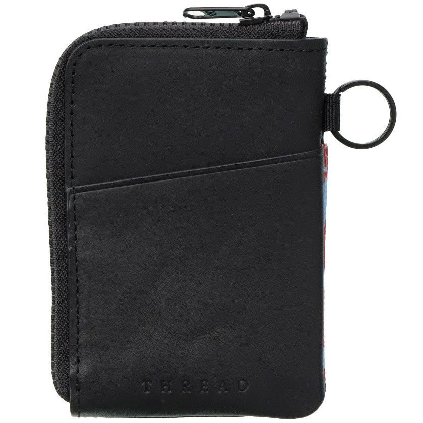 Thread brand zipper wallet in Lyra.